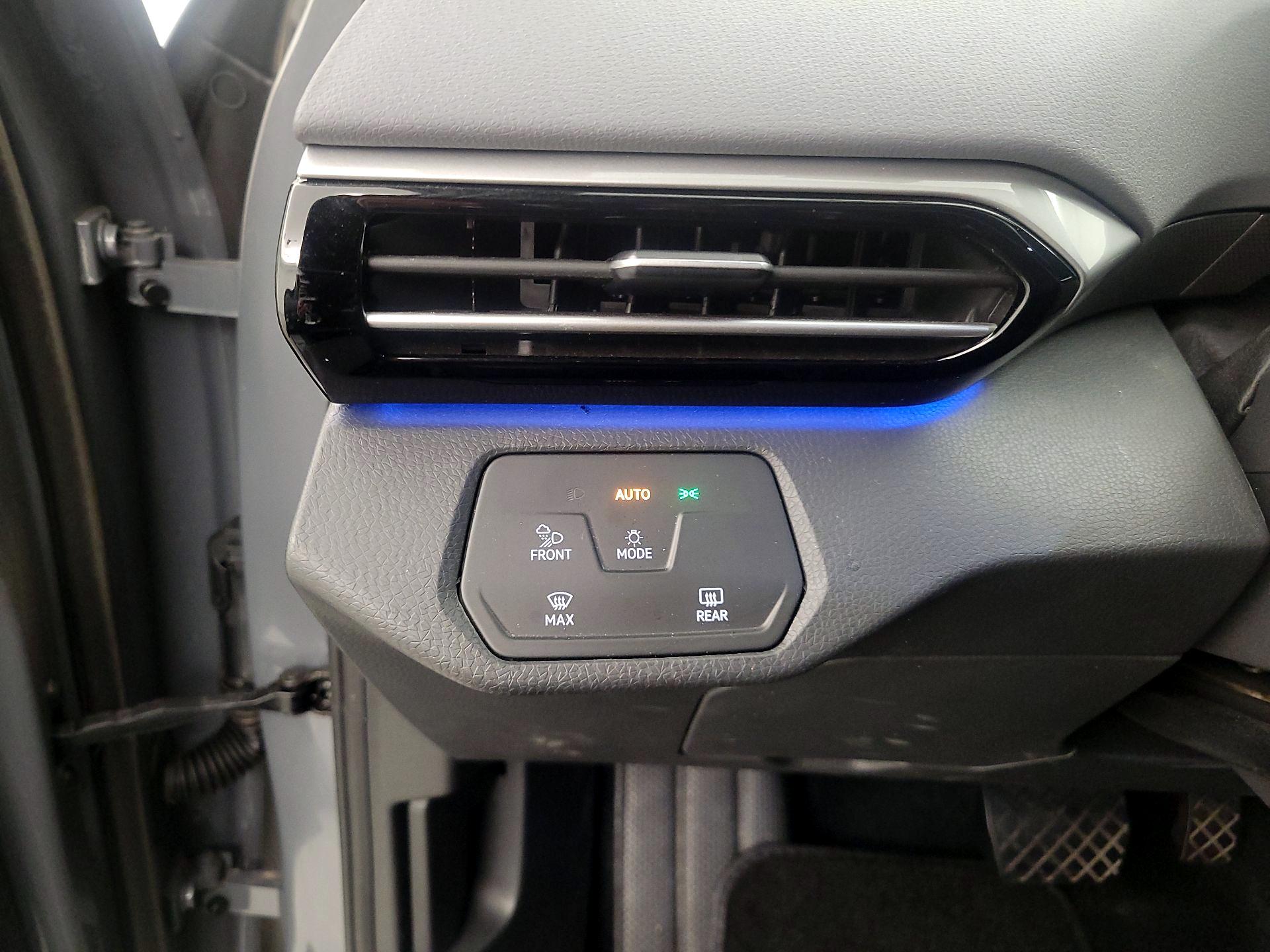 Thumbnail: 2023 Volkswagen ID.4 - 13