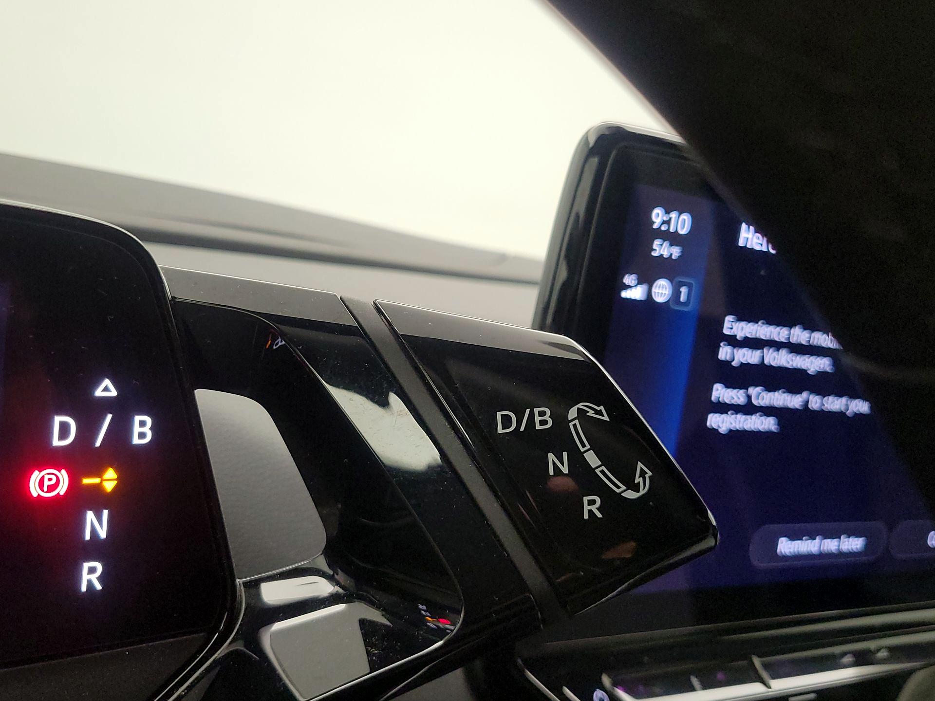 Thumbnail: 2023 Volkswagen ID.4 - 18