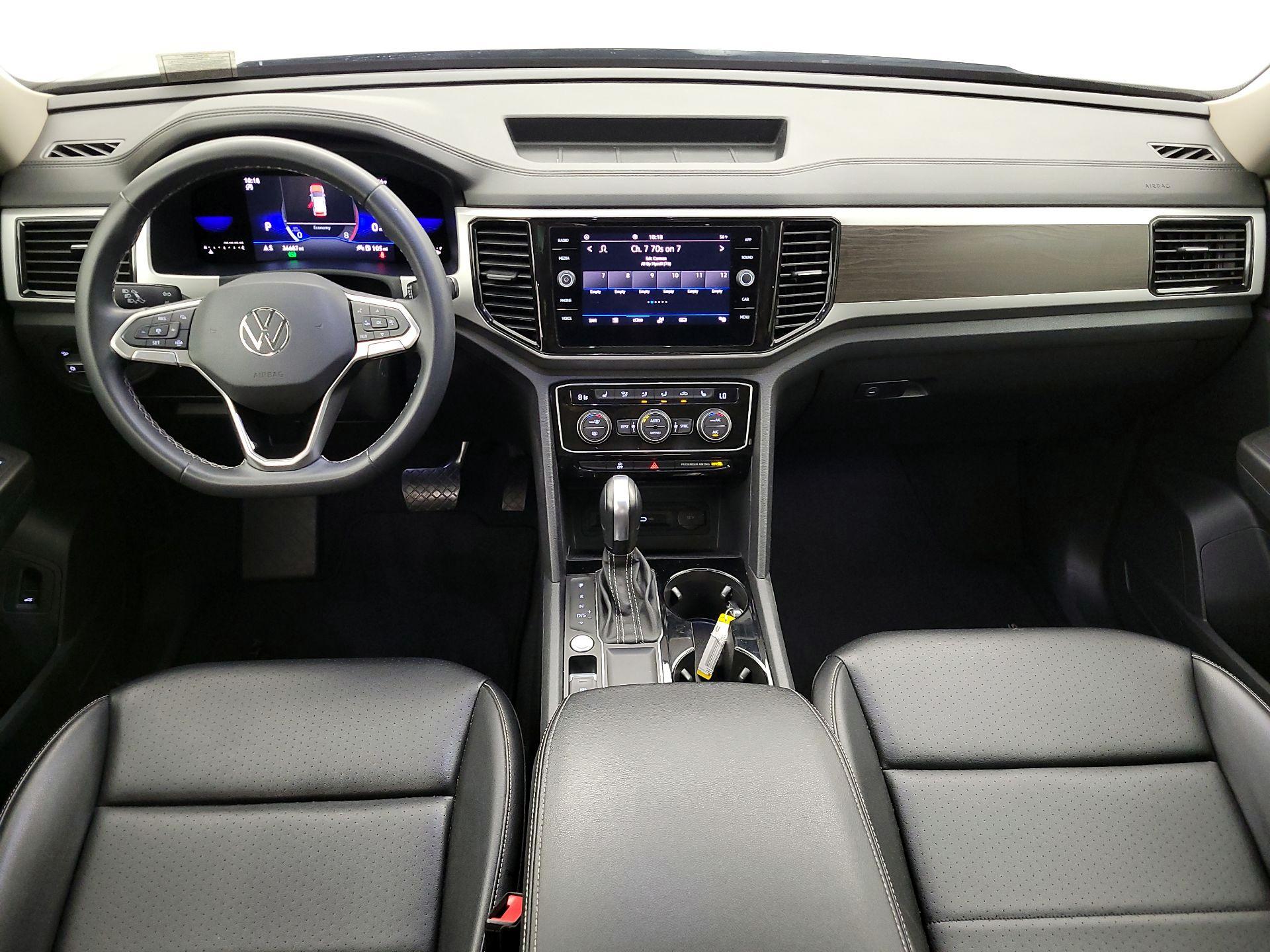 Thumbnail: 2022 Volkswagen Atlas - 9