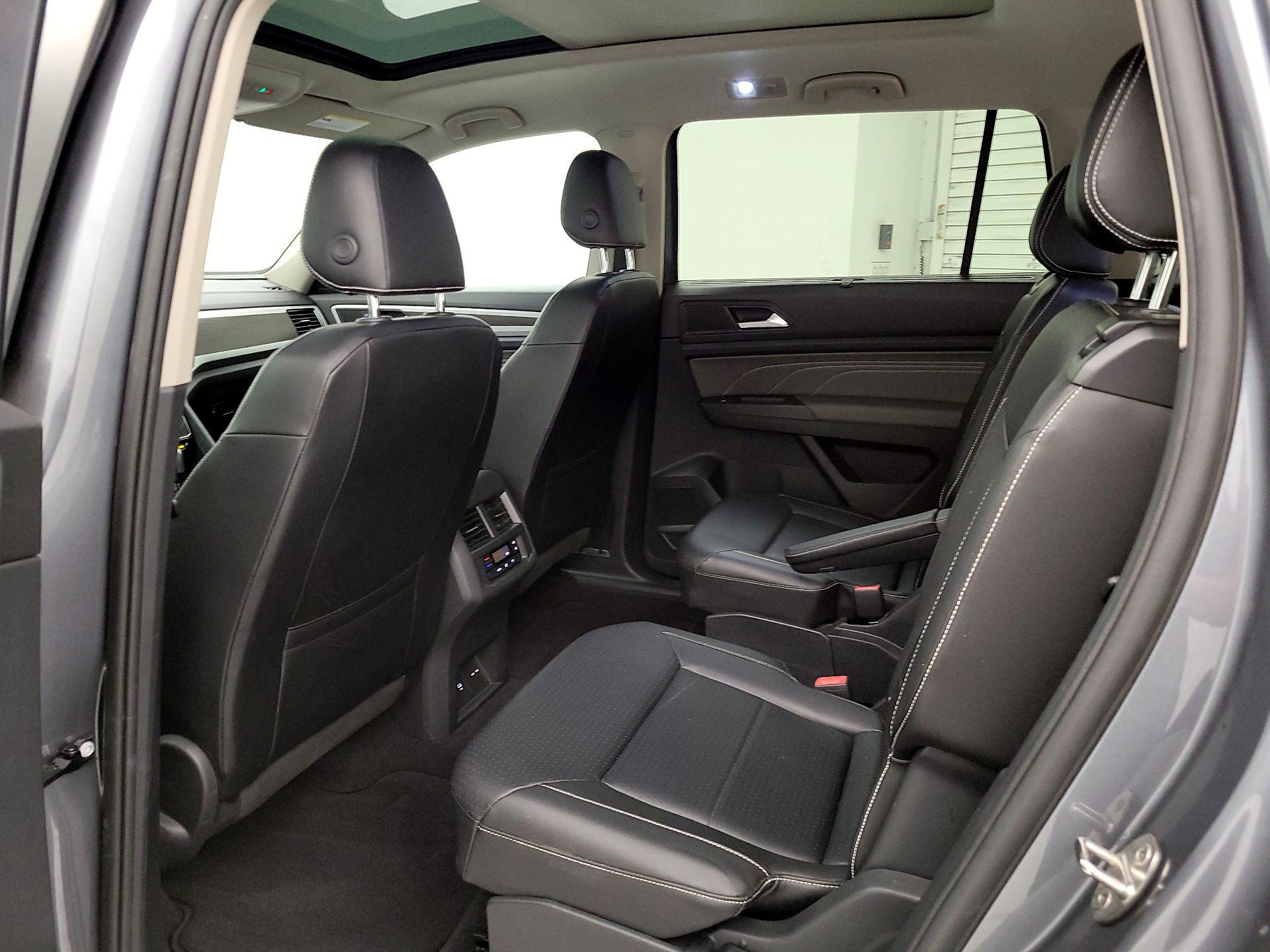 Thumbnail: 2022 Volkswagen Atlas - 20