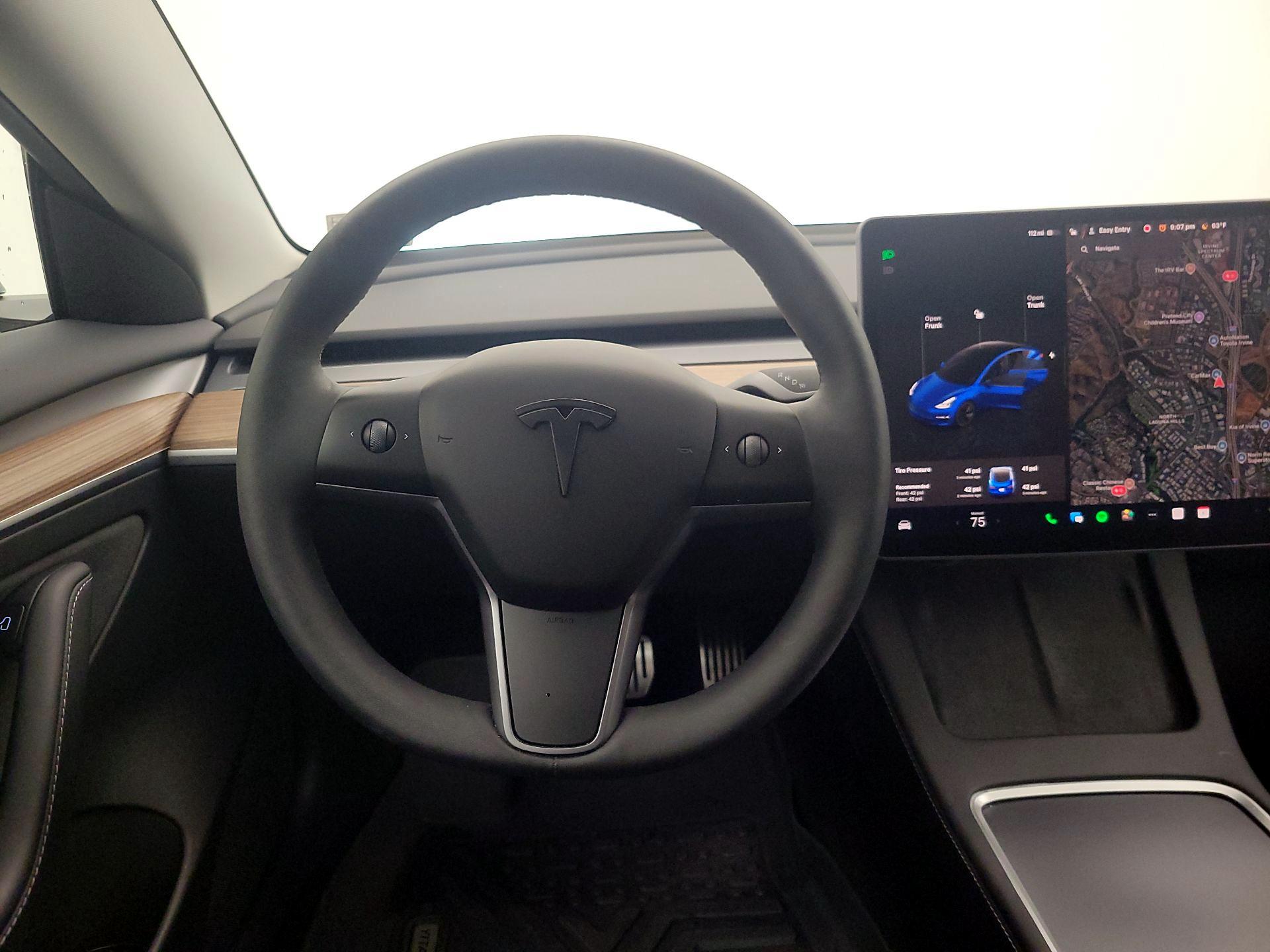 Thumbnail: 2023 Tesla Model 3 - 10