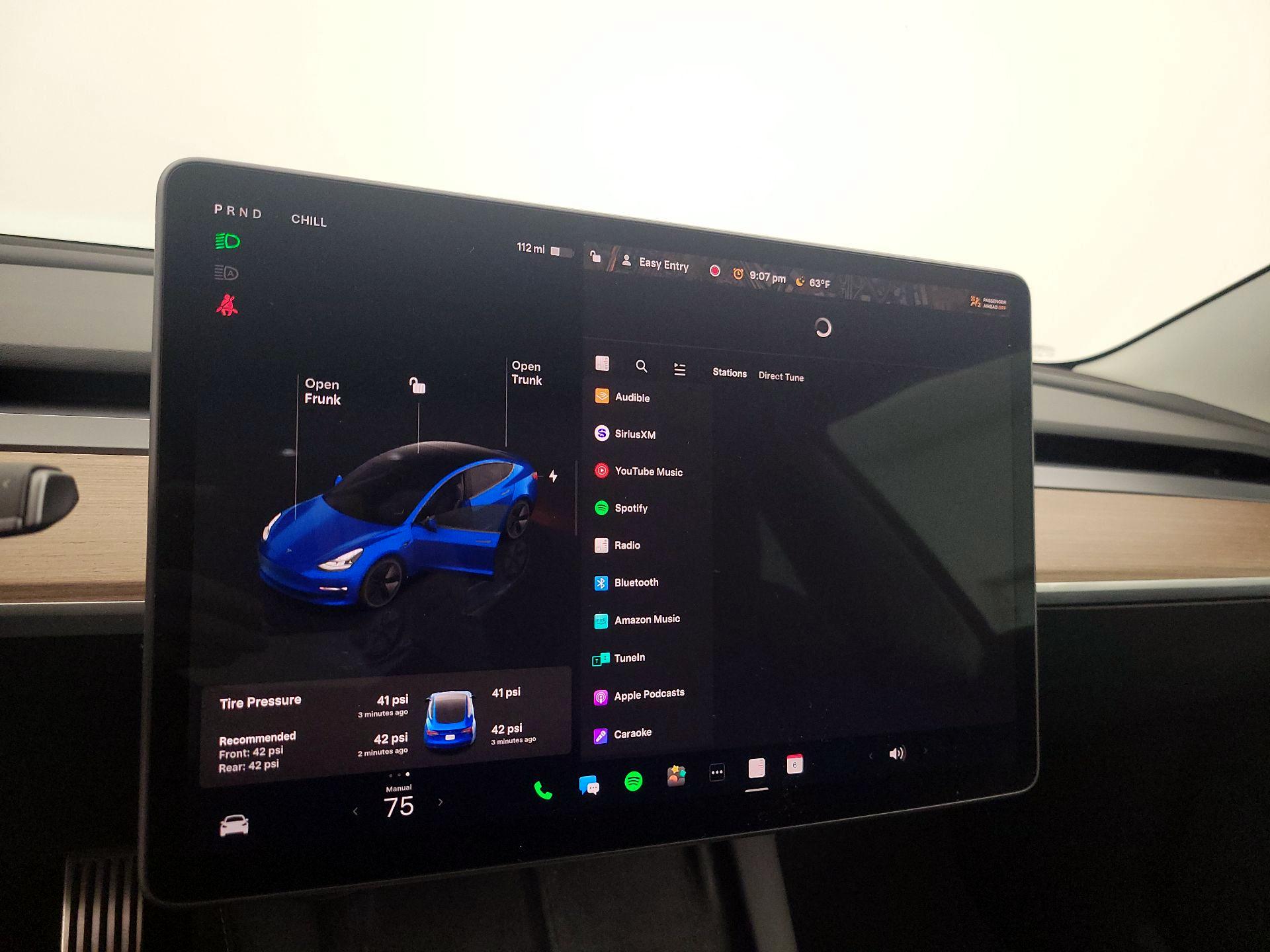 Thumbnail: 2023 Tesla Model 3 - 15