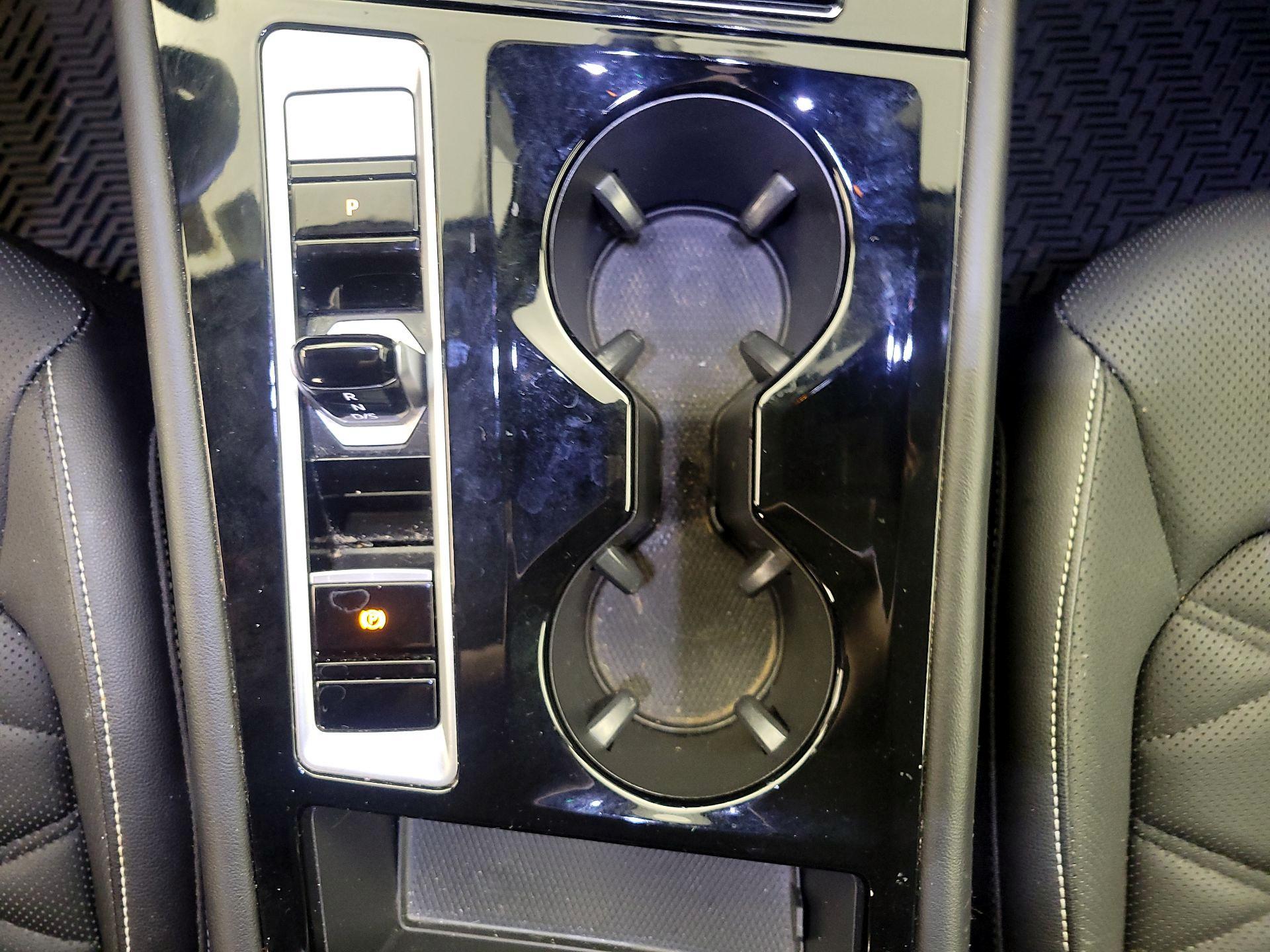 Thumbnail: 2024 Volkswagen Atlas - 17