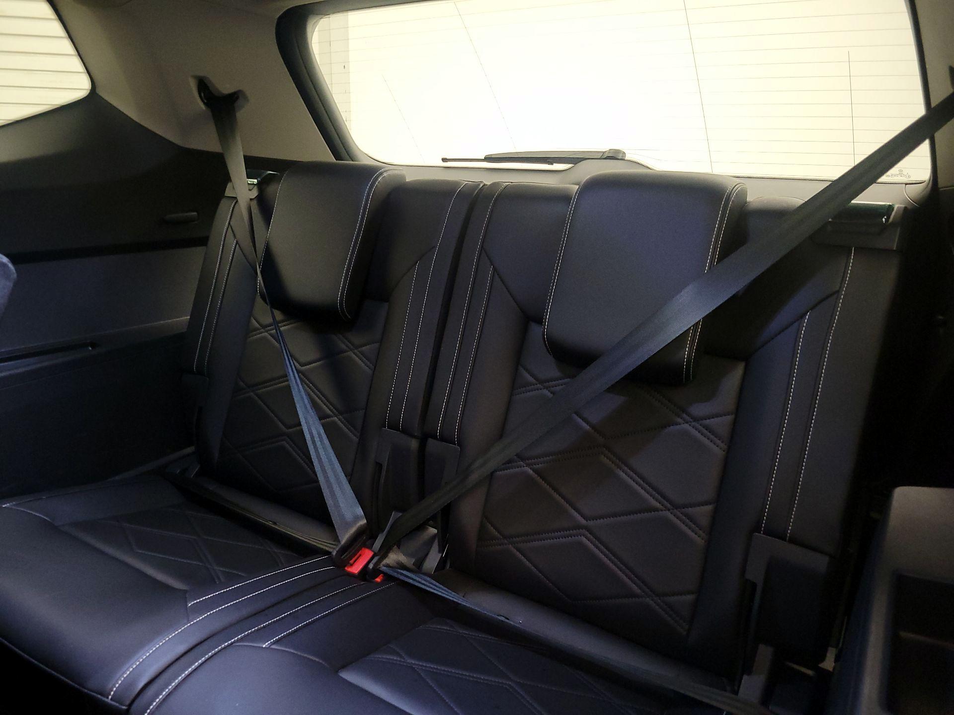 Thumbnail: 2024 Volkswagen Atlas - 20