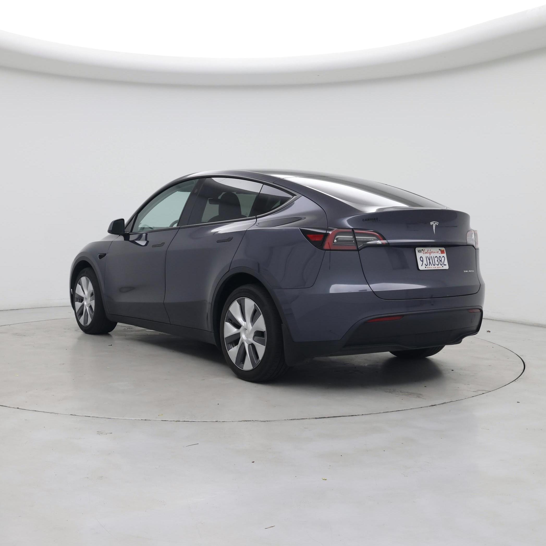 Thumbnail: 2023 Tesla Model Y - 2