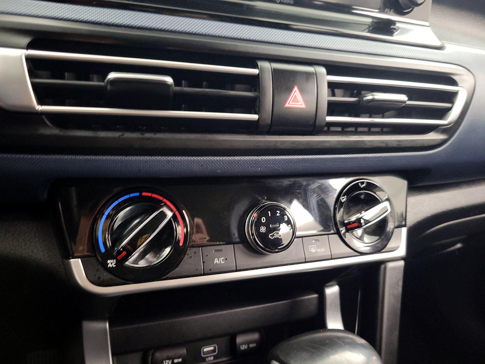 Thumbnail: 2021 Kia Seltos - 16