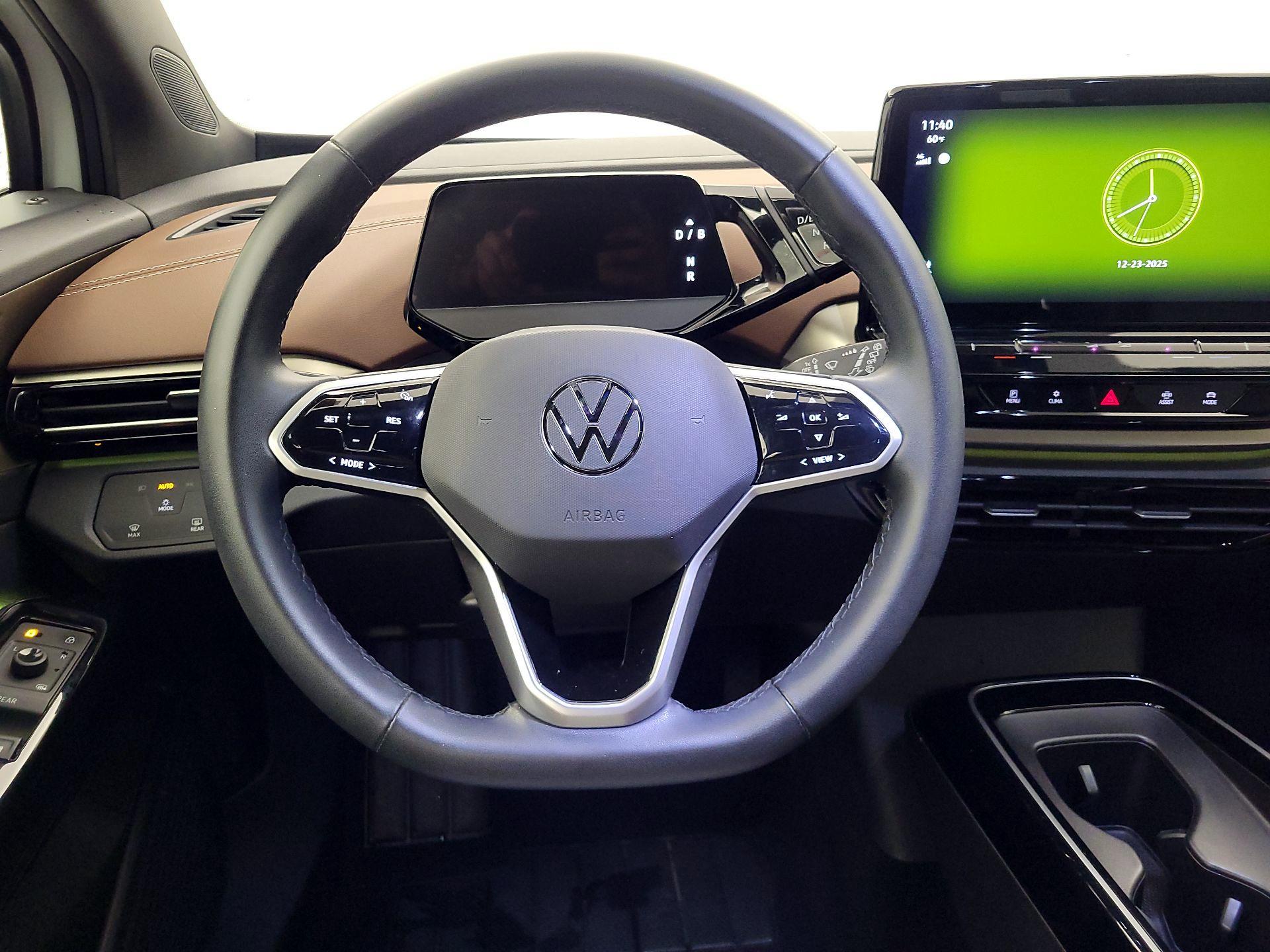 Thumbnail: 2023 Volkswagen ID.4 - 10