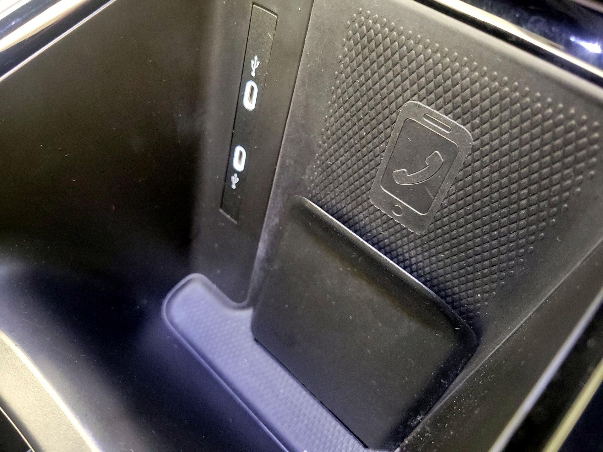 Thumbnail: 2023 Volkswagen ID.4 - 18