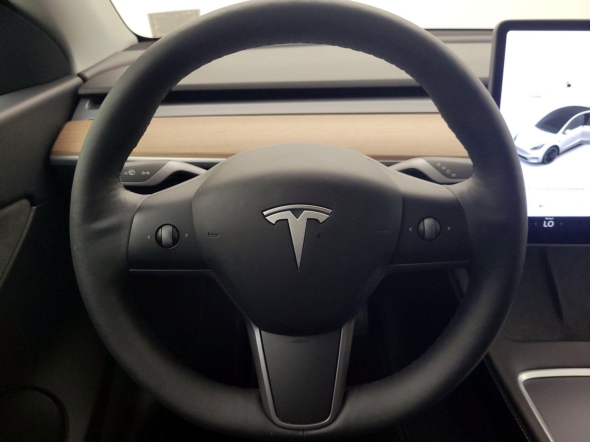 Thumbnail: 2021 Tesla Model Y - 10