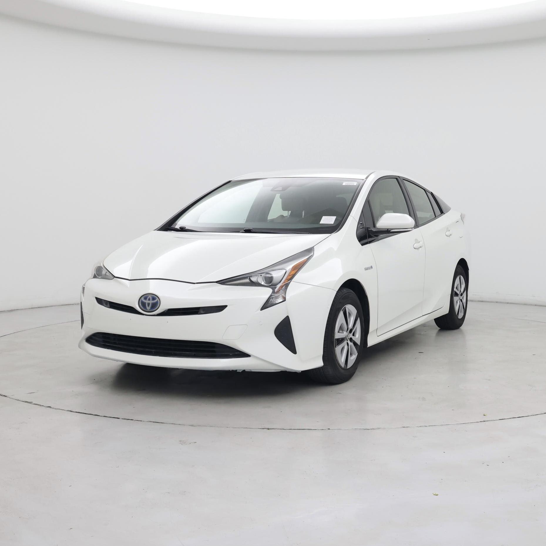 Thumbnail: 2017 Toyota Prius - 4