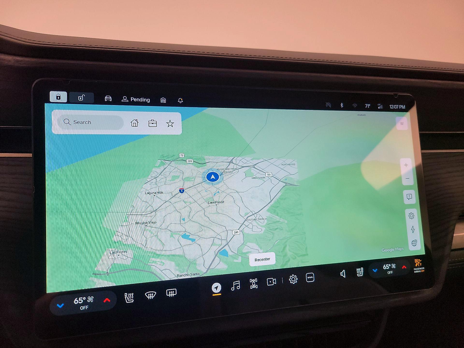 Thumbnail: 2023 Rivian R1S - 13