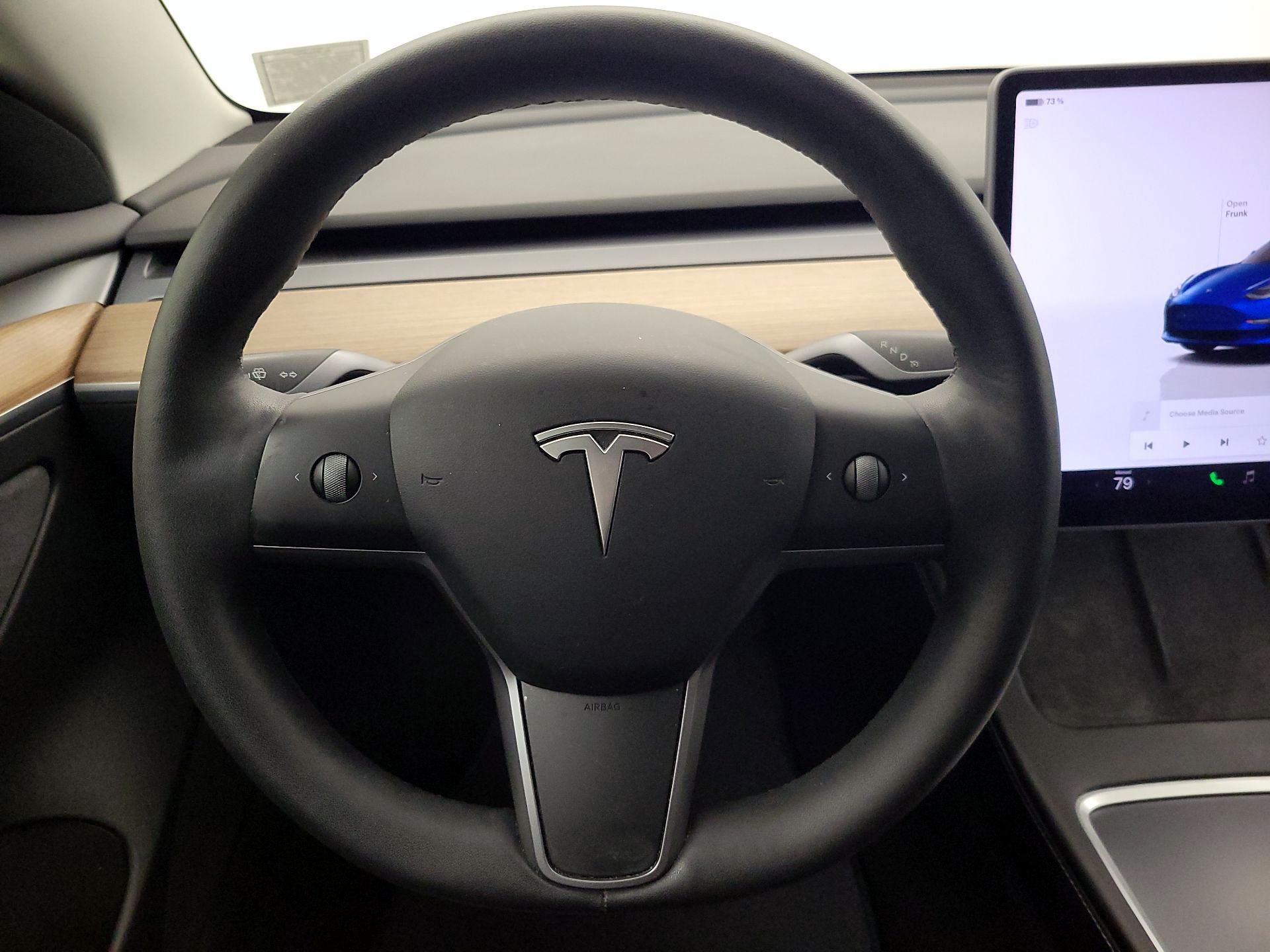 Thumbnail: 2022 Tesla Model 3 - 10