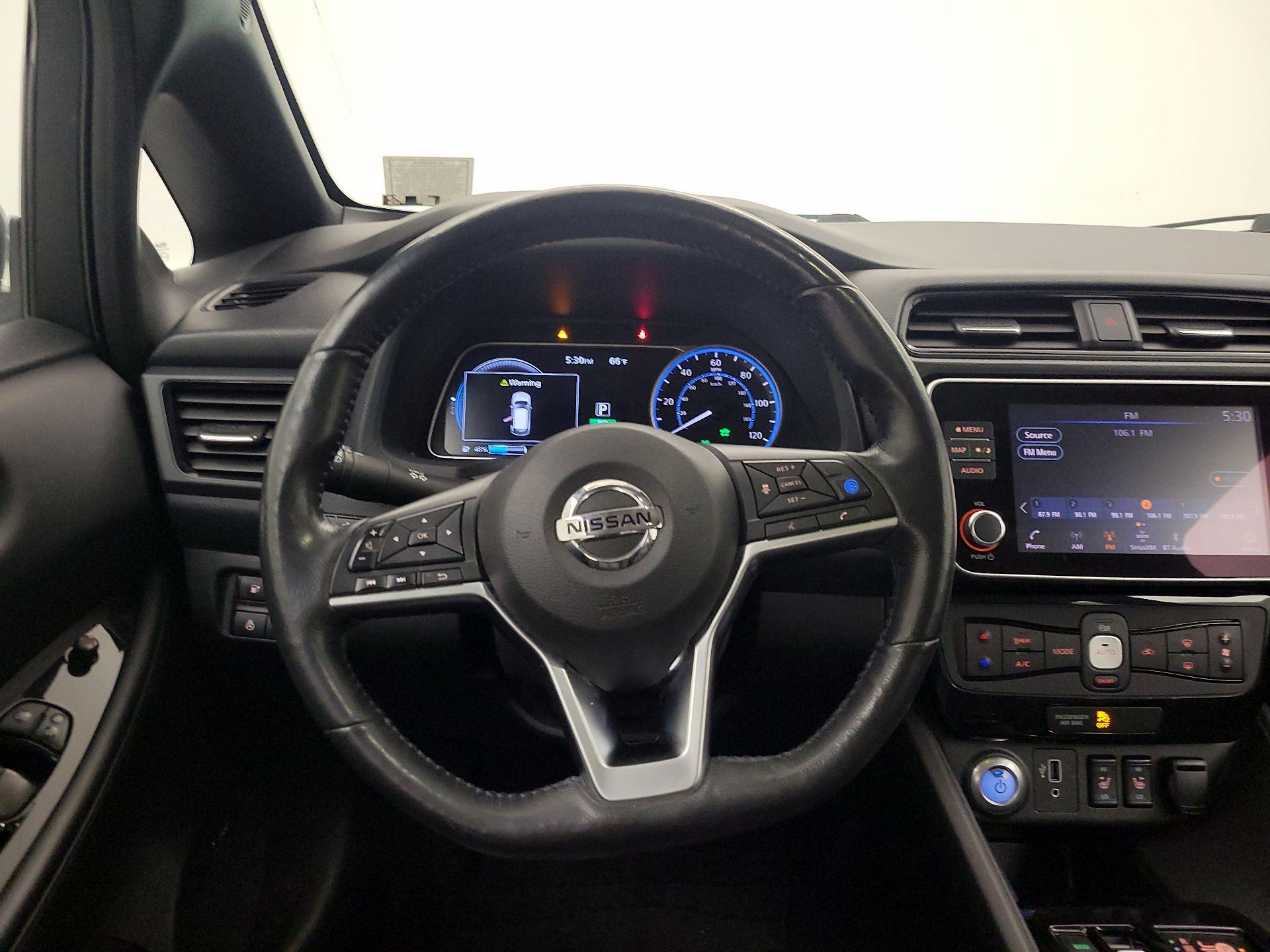 Thumbnail: 2019 Nissan Leaf - 10