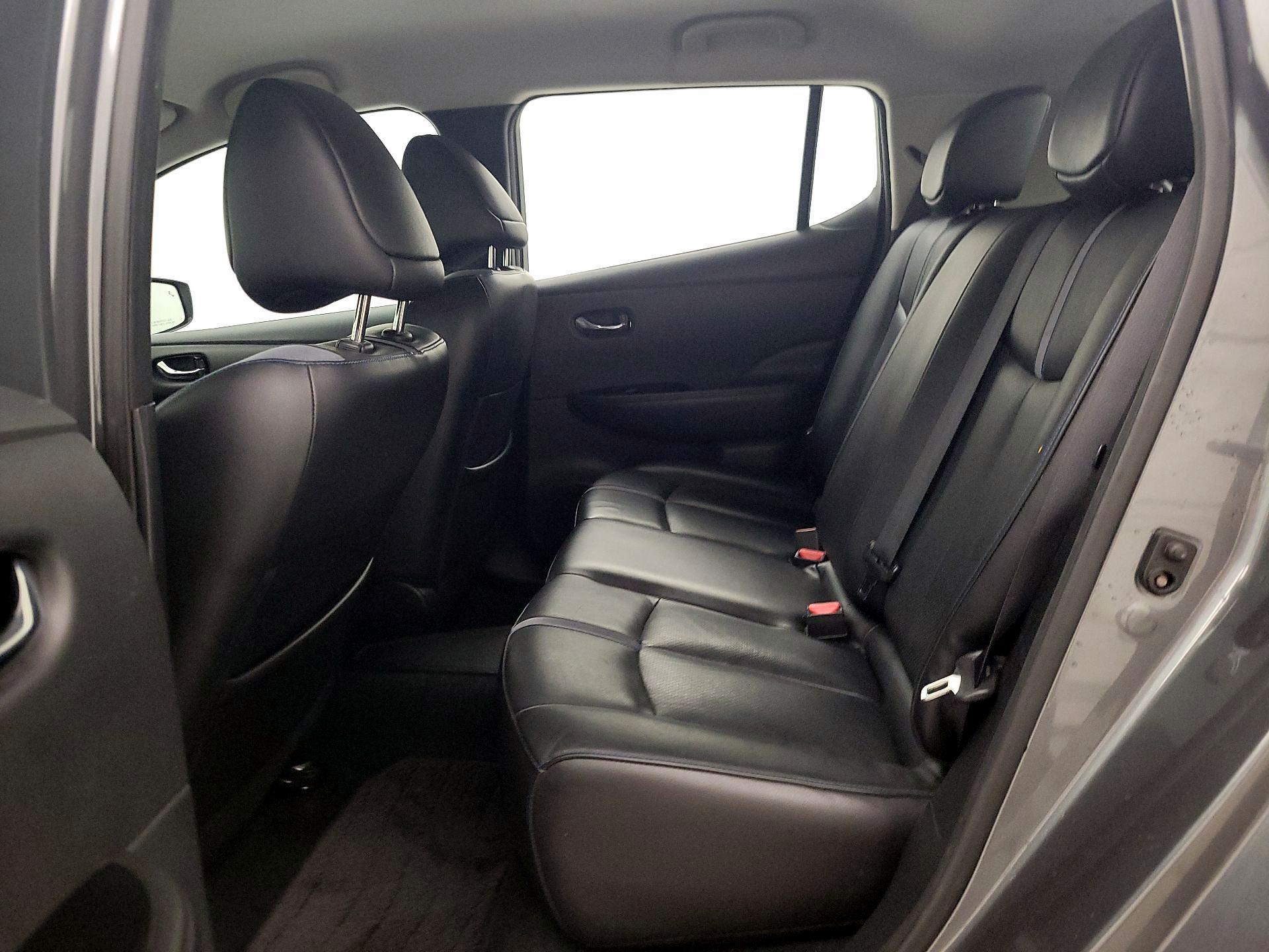 Thumbnail: 2019 Nissan Leaf - 19