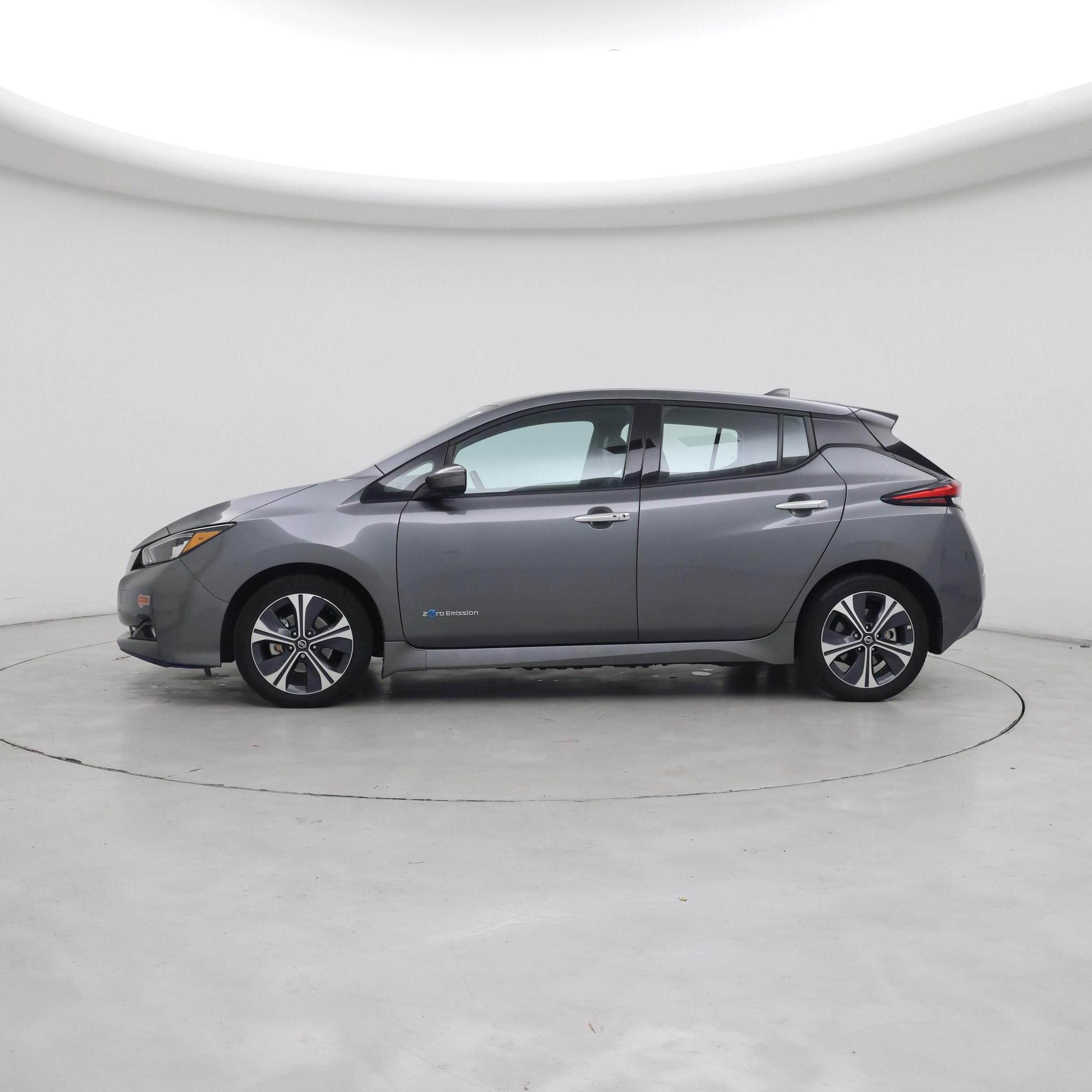 Thumbnail: 2019 Nissan Leaf - 3