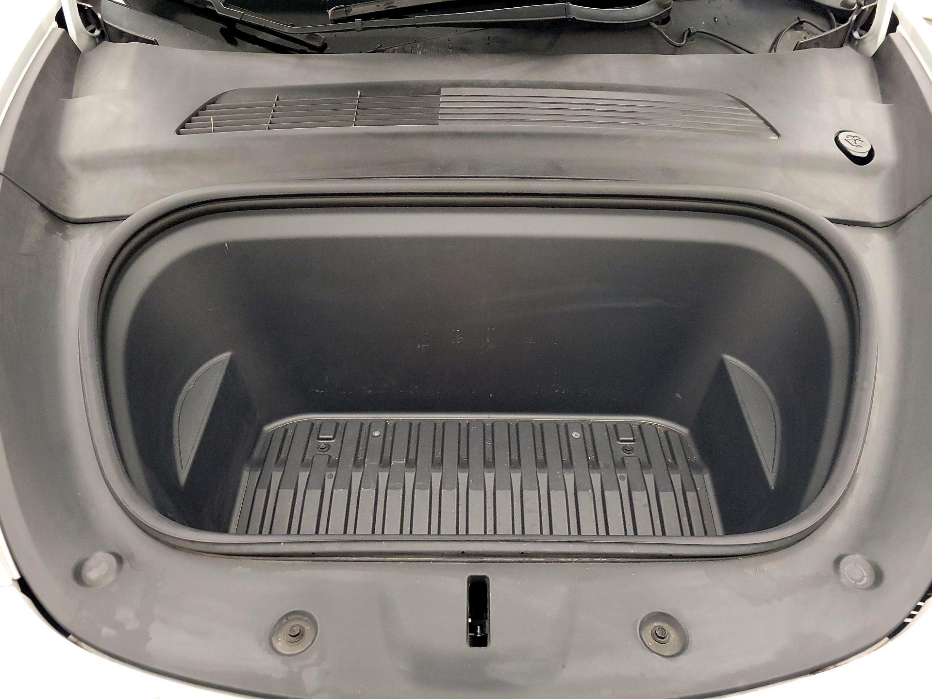 Thumbnail: 2020 Tesla Model Y - 20