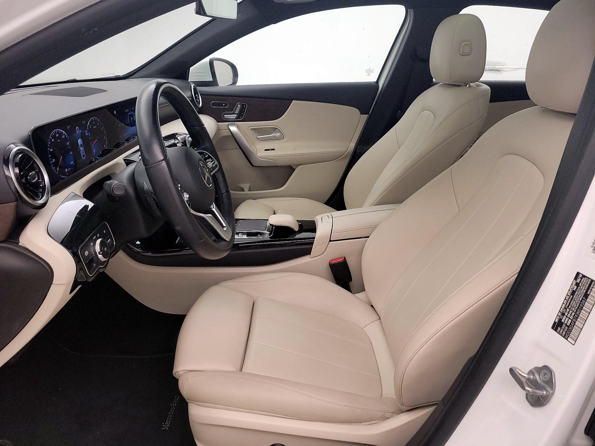 Thumbnail: 2019 Mercedes-Benz A-Class - 11