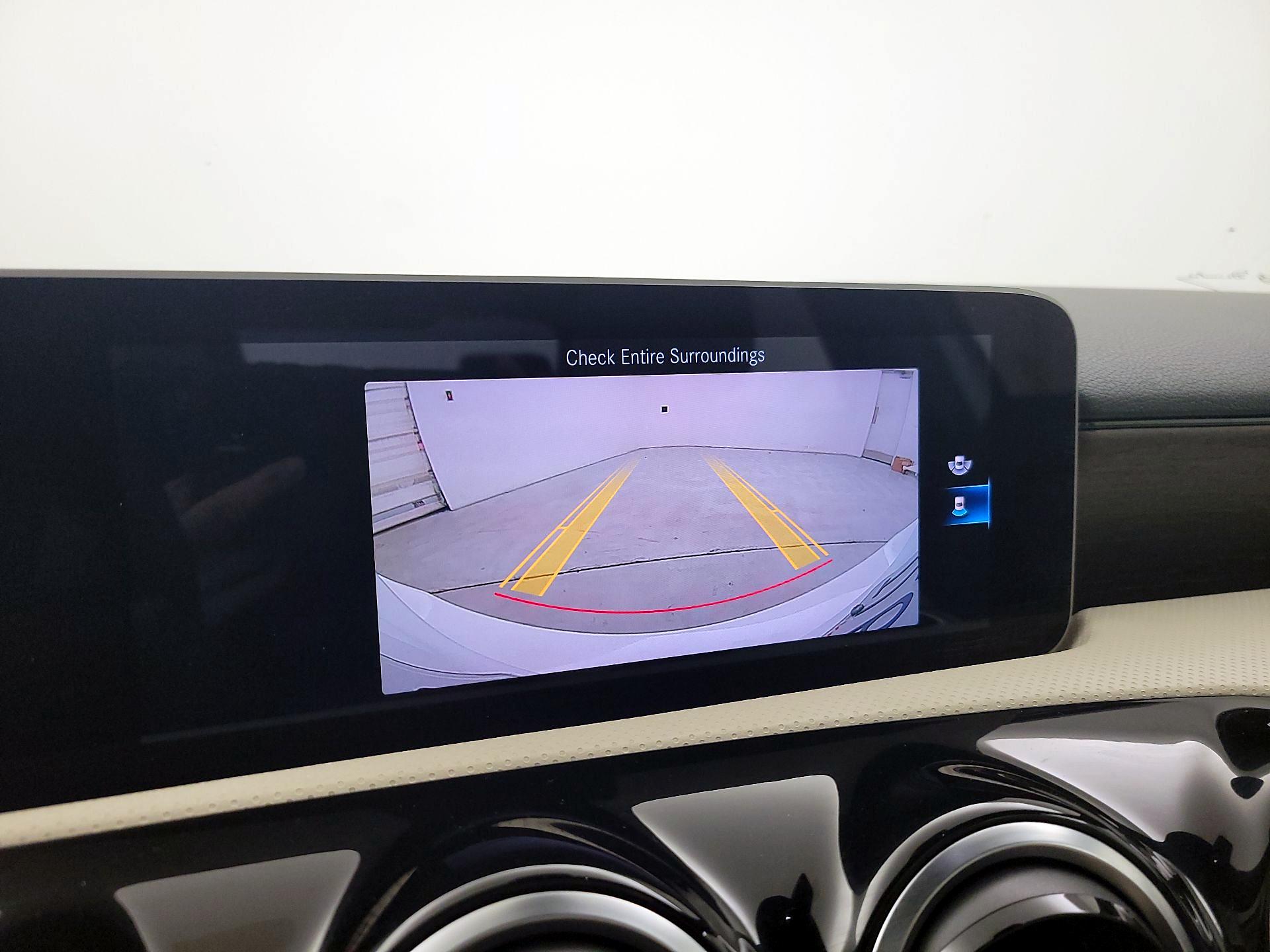 Thumbnail: 2019 Mercedes-Benz A-Class - 14