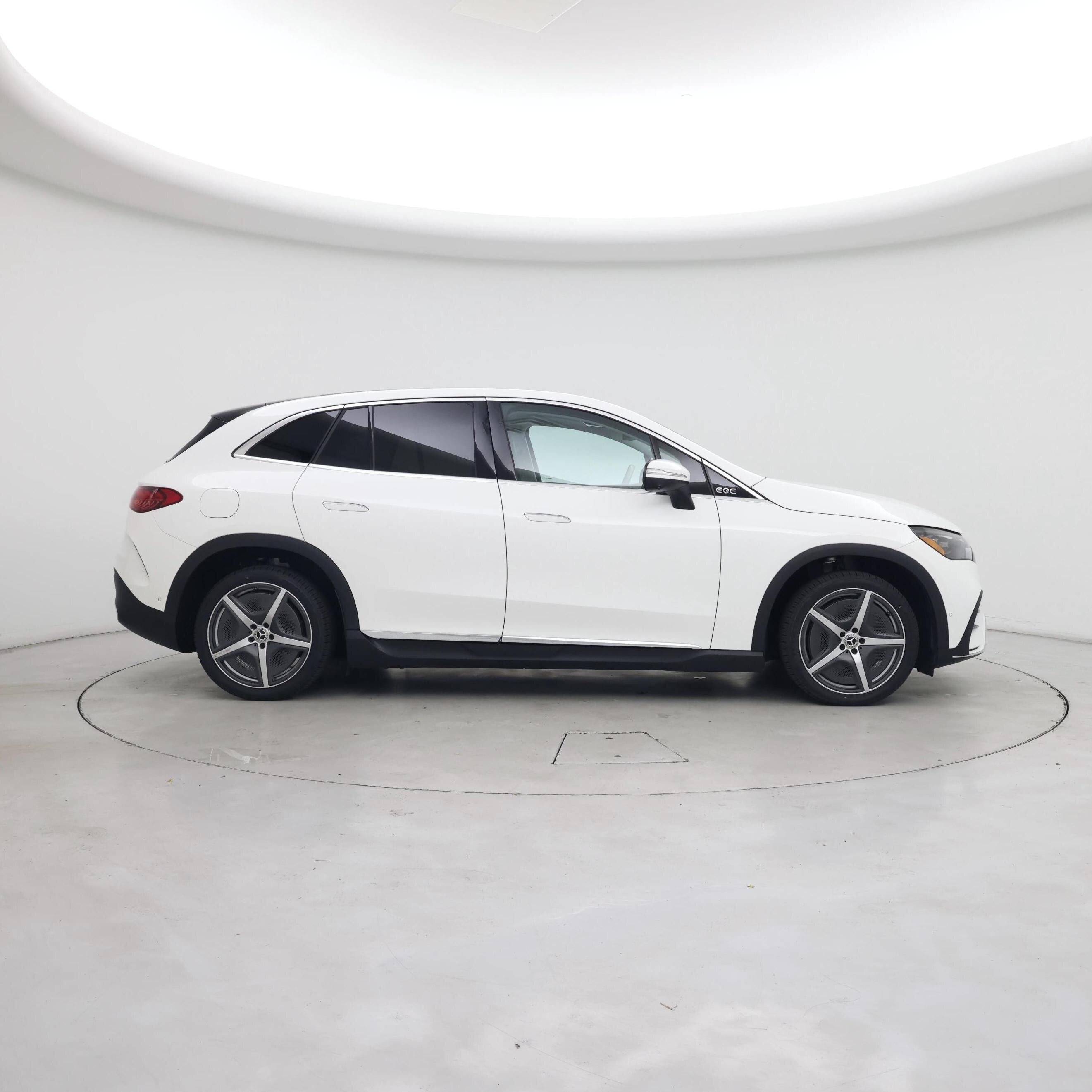 Thumbnail: 2023 Mercedes-Benz EQE - 7