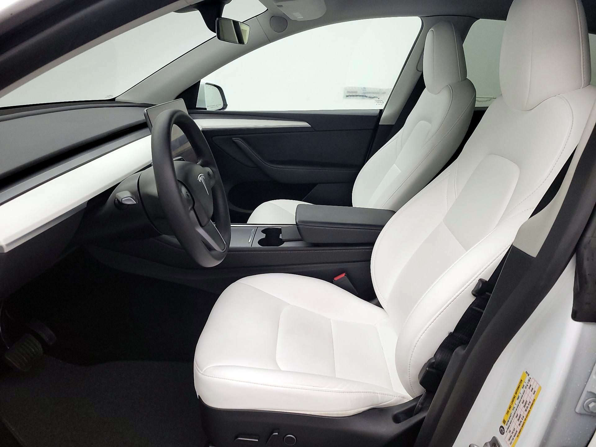 Thumbnail: 2023 Tesla Model Y - 11