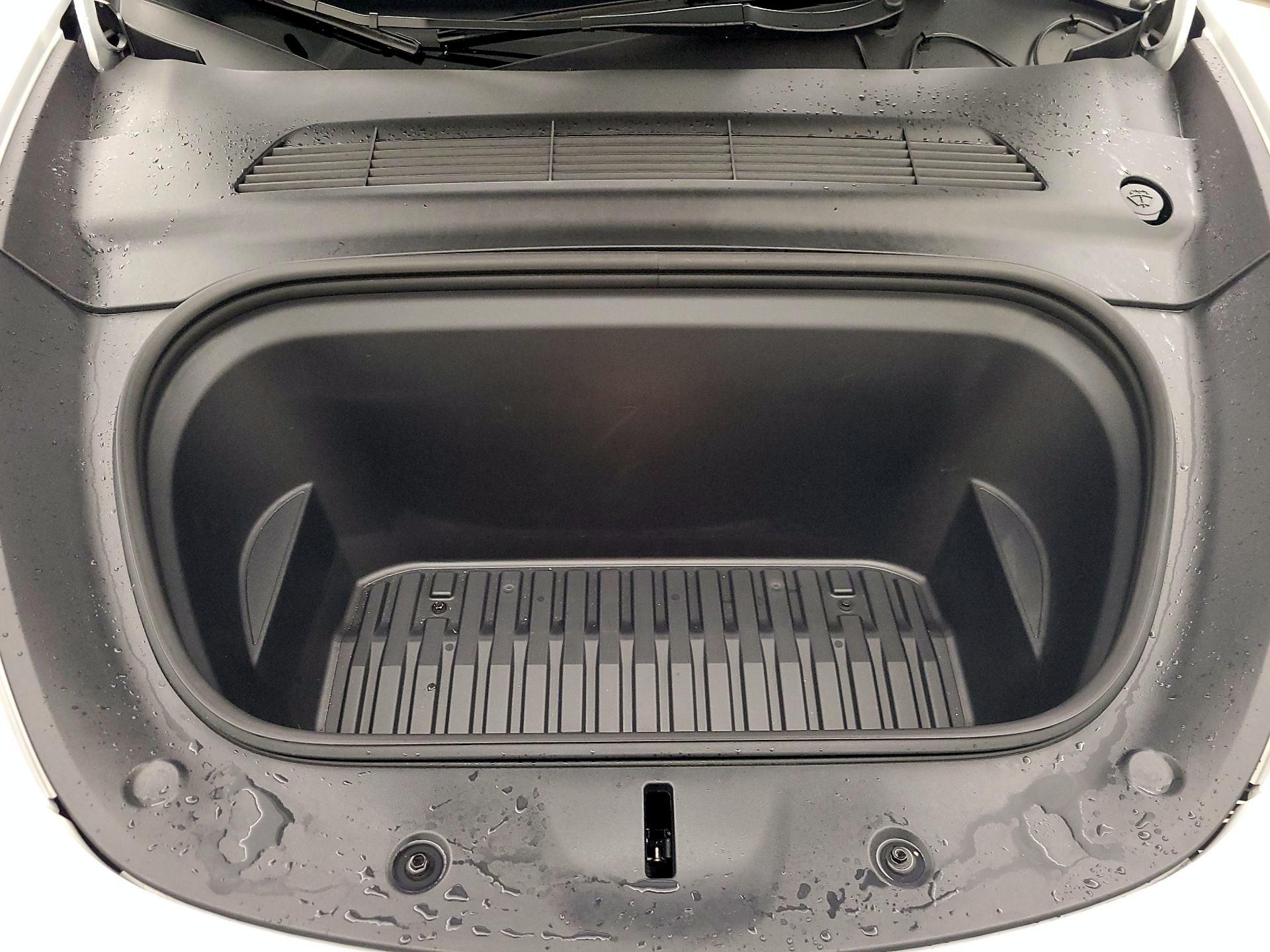 Thumbnail: 2023 Tesla Model Y - 20