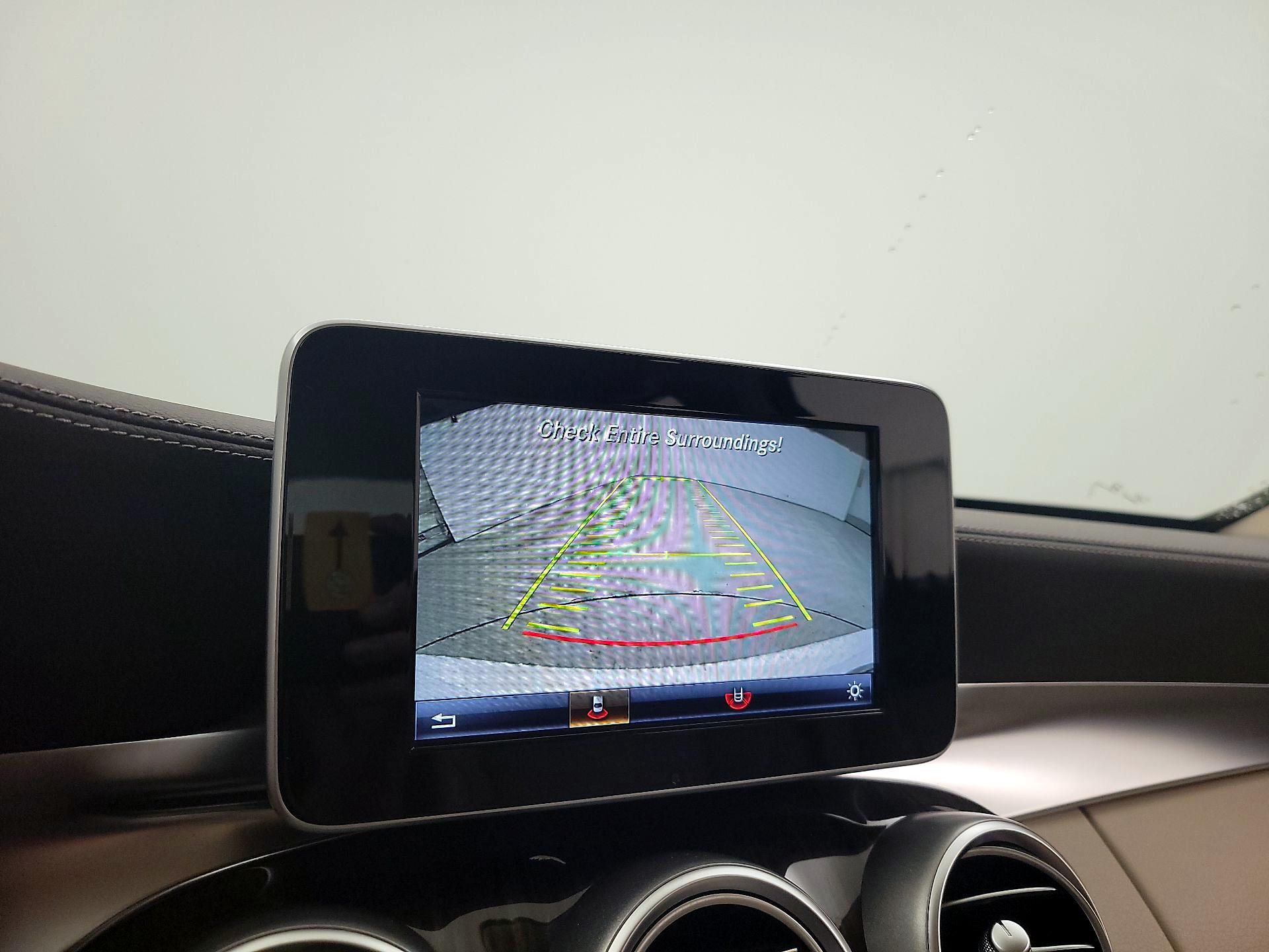 Thumbnail: 2015 Mercedes-Benz C-Class - 14