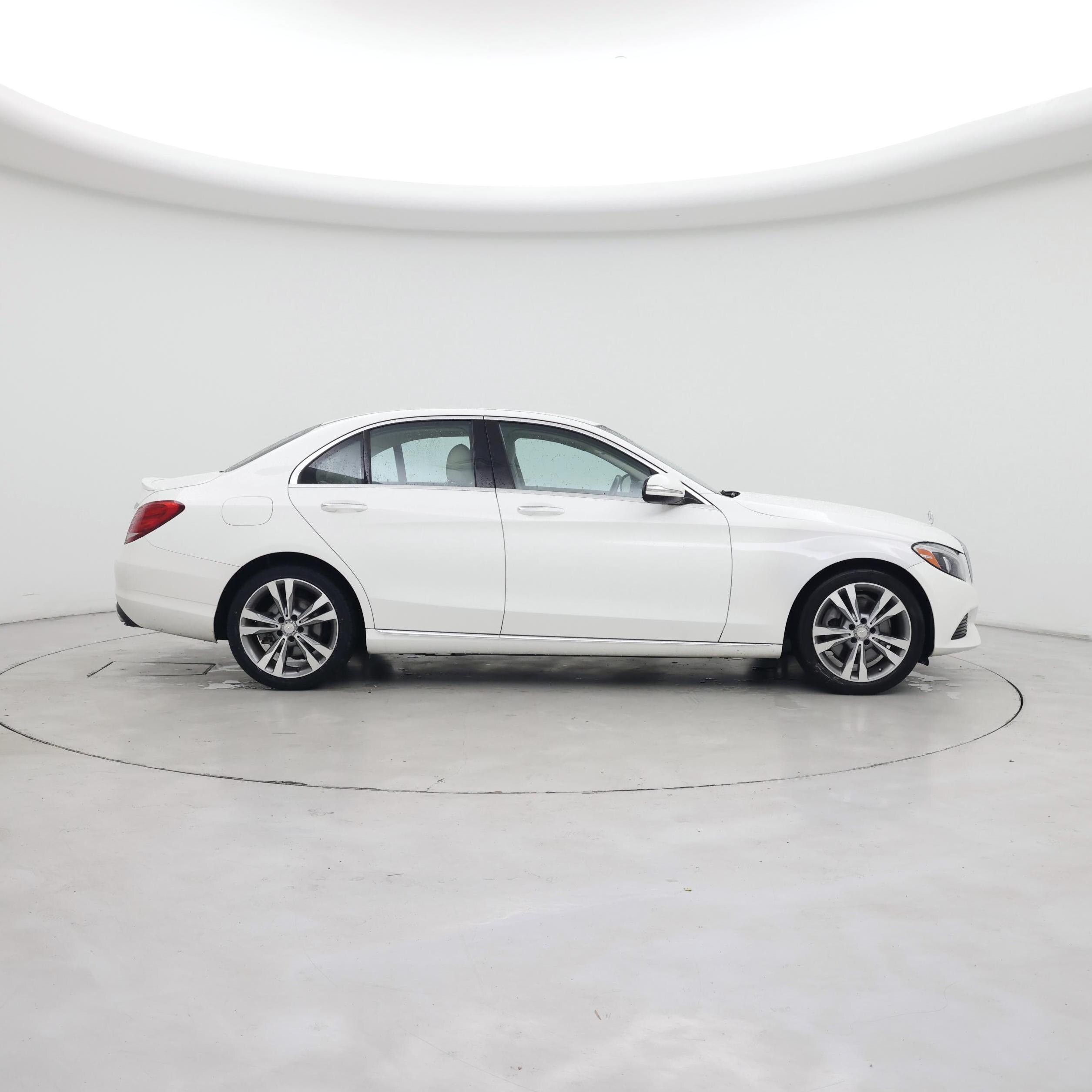 Thumbnail: 2015 Mercedes-Benz C-Class - 7