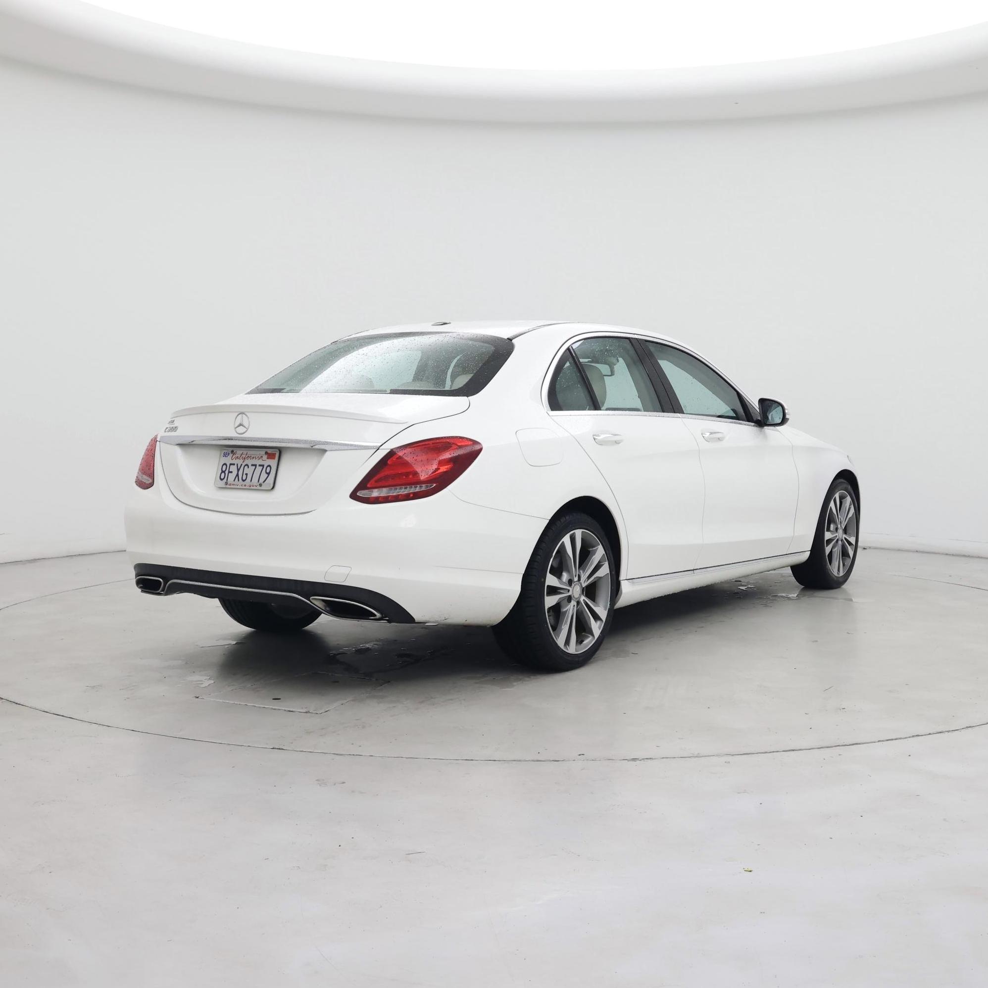 Thumbnail: 2015 Mercedes-Benz C-Class - 8