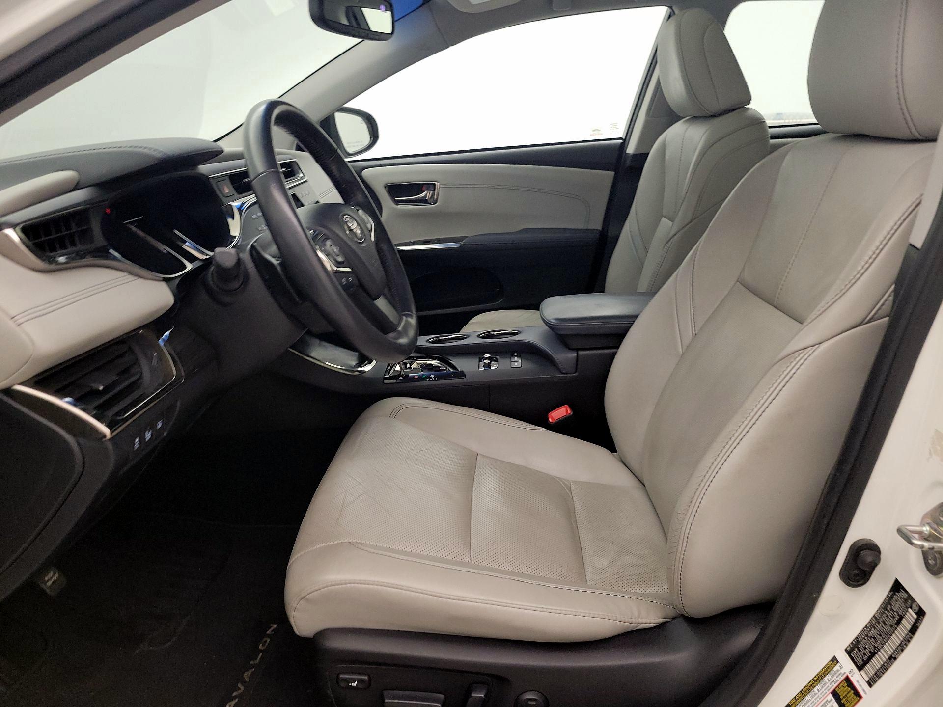 Thumbnail: 2014 Toyota Avalon - 11