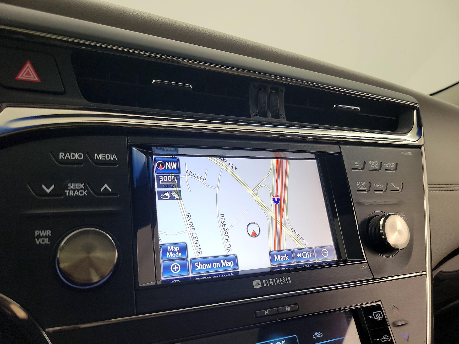 Thumbnail: 2014 Toyota Avalon - 14