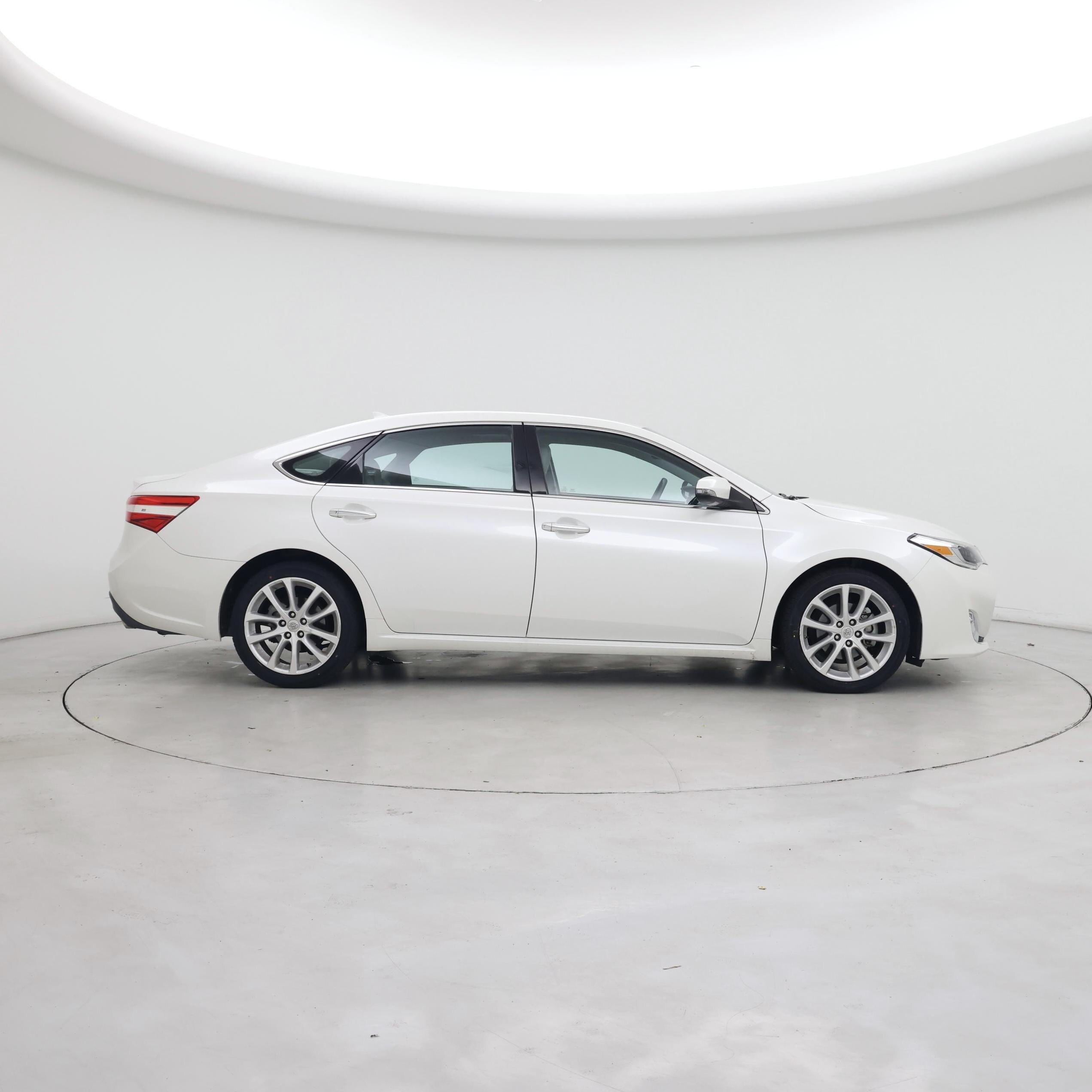 Thumbnail: 2014 Toyota Avalon - 7