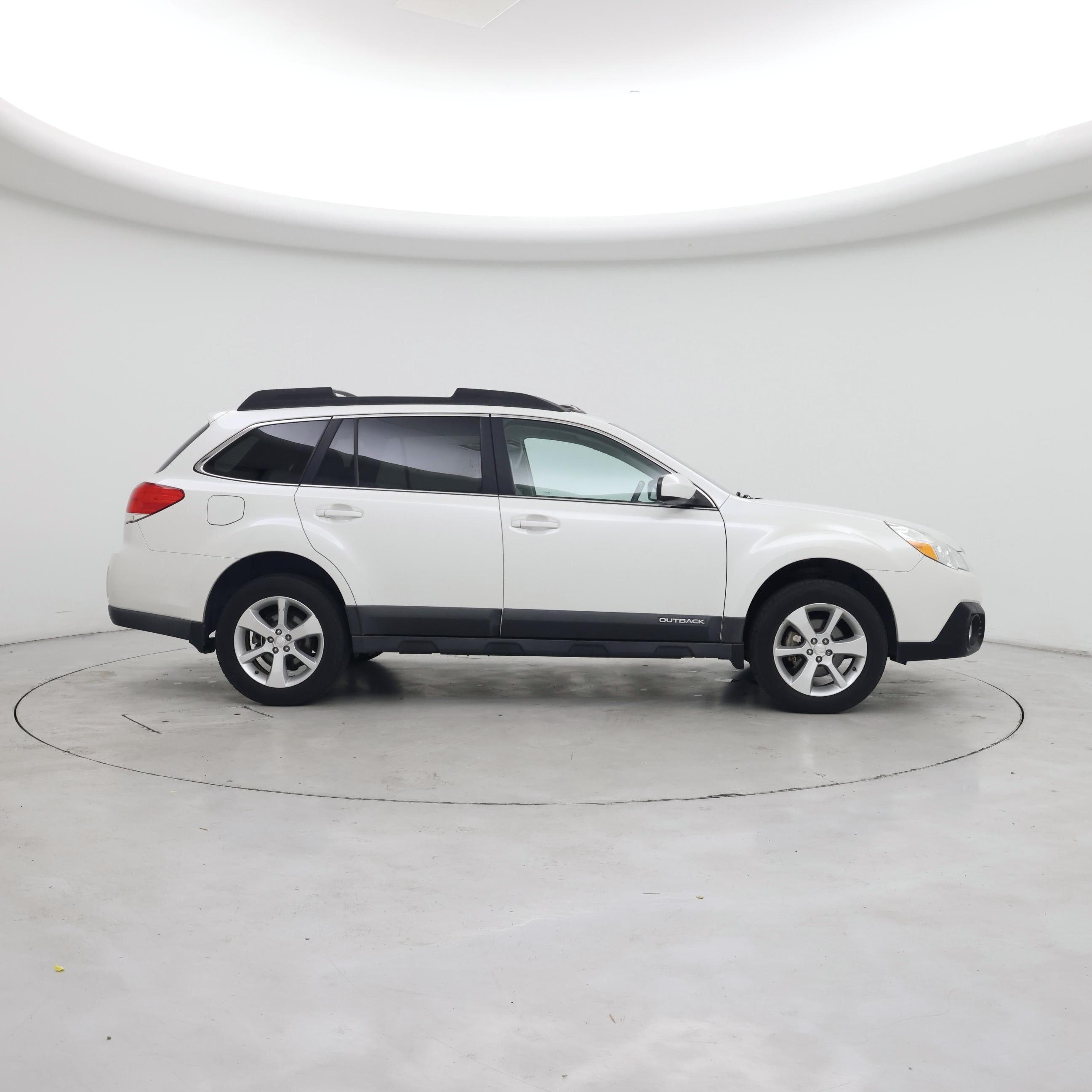 Thumbnail: 2014 Subaru Outback - 7