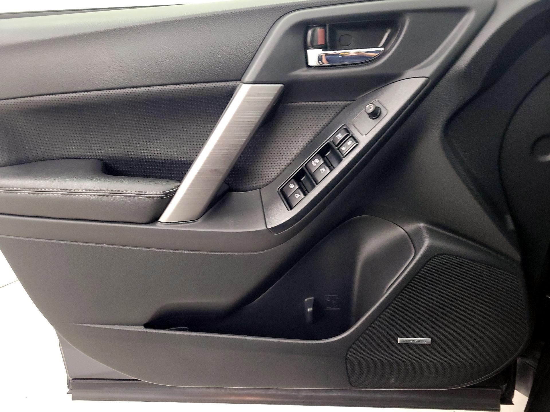 Thumbnail: 2016 Subaru Forester - 12