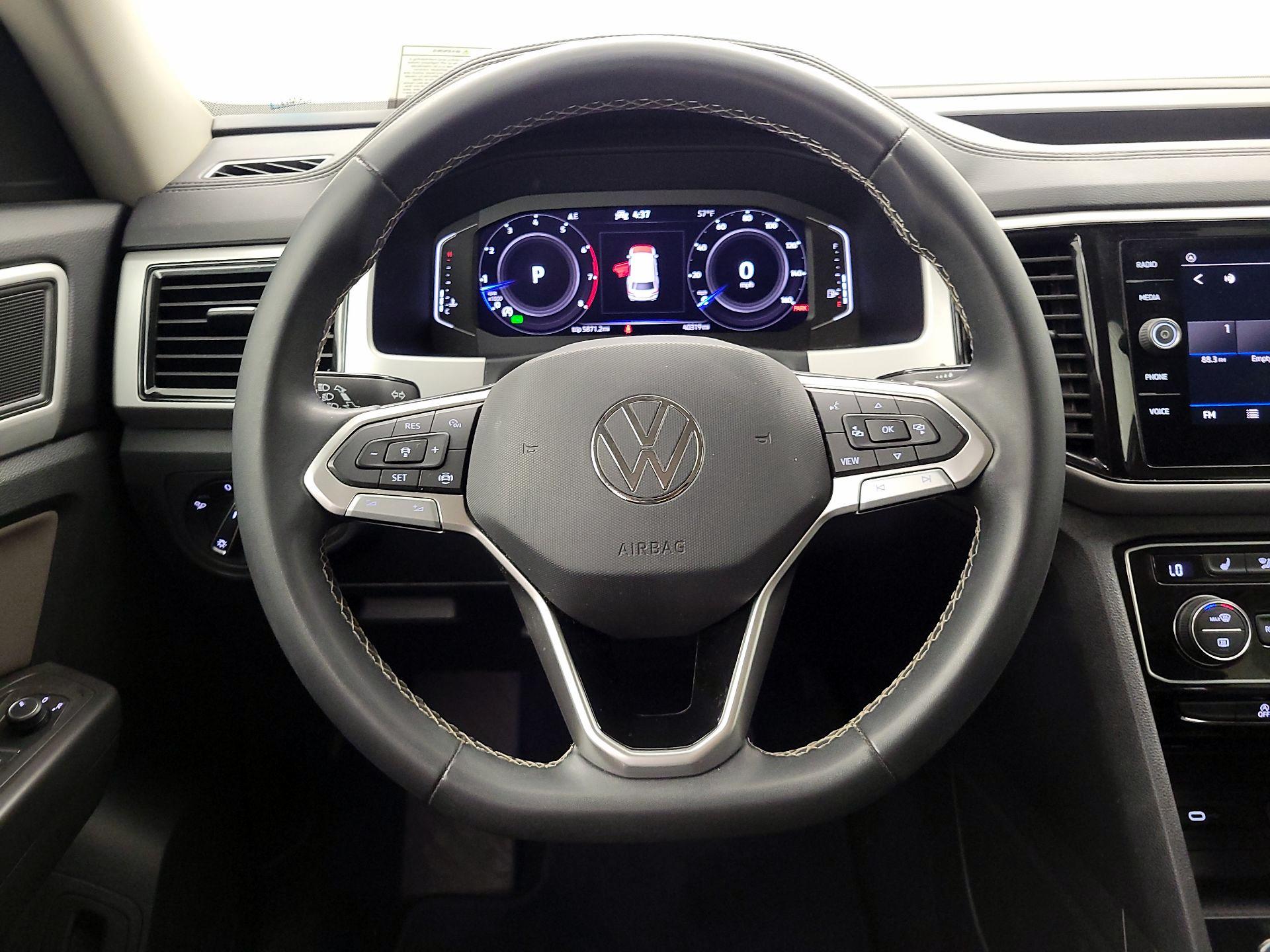 Thumbnail: 2023 Volkswagen Atlas - 10