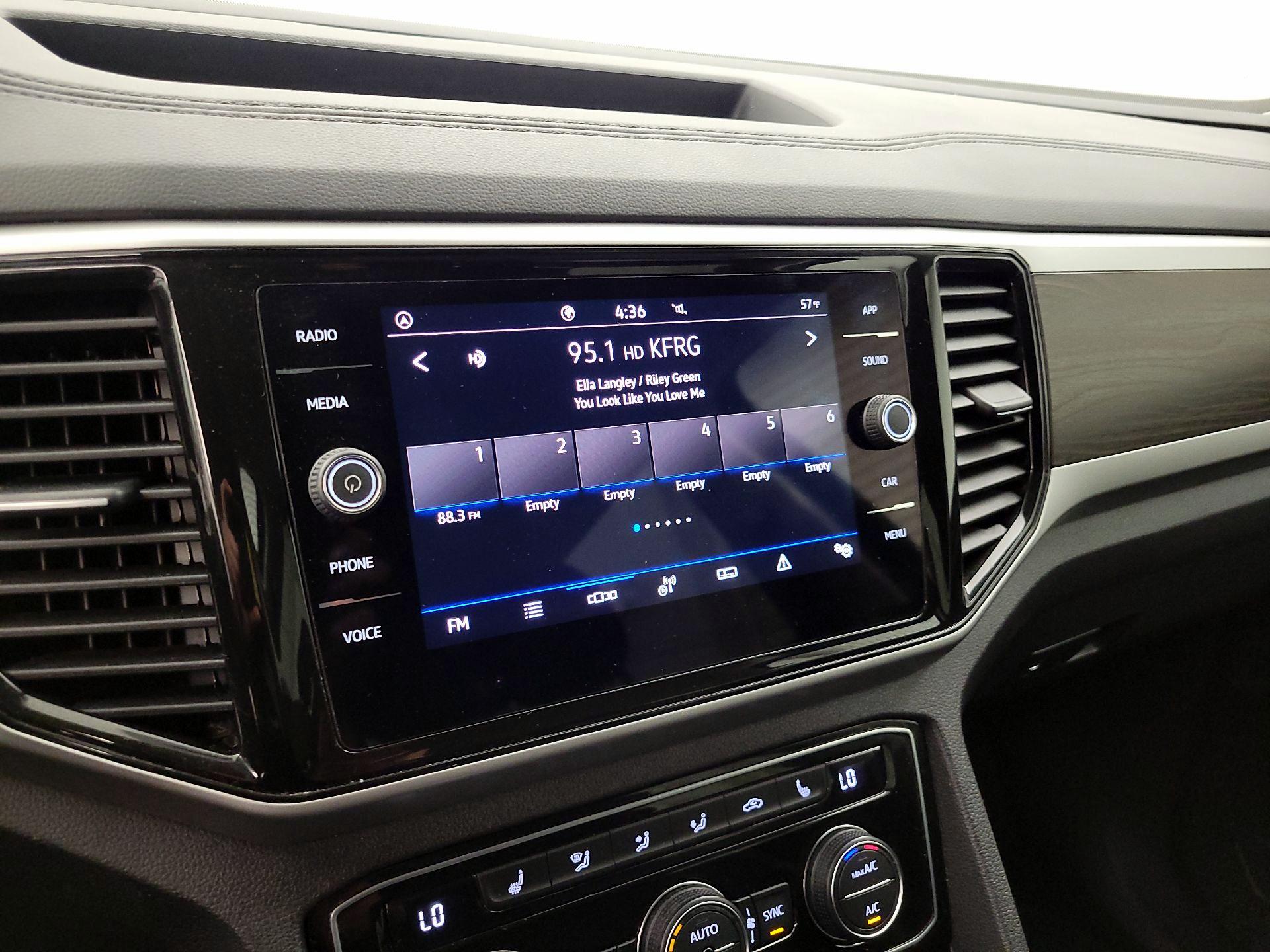 Thumbnail: 2023 Volkswagen Atlas - 15