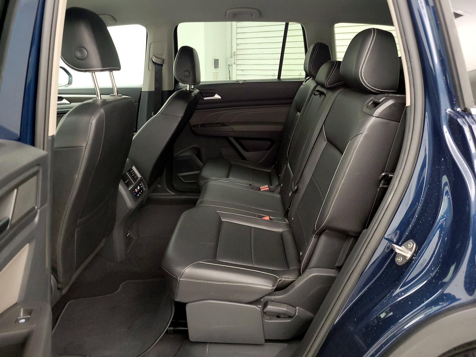 Thumbnail: 2023 Volkswagen Atlas - 19