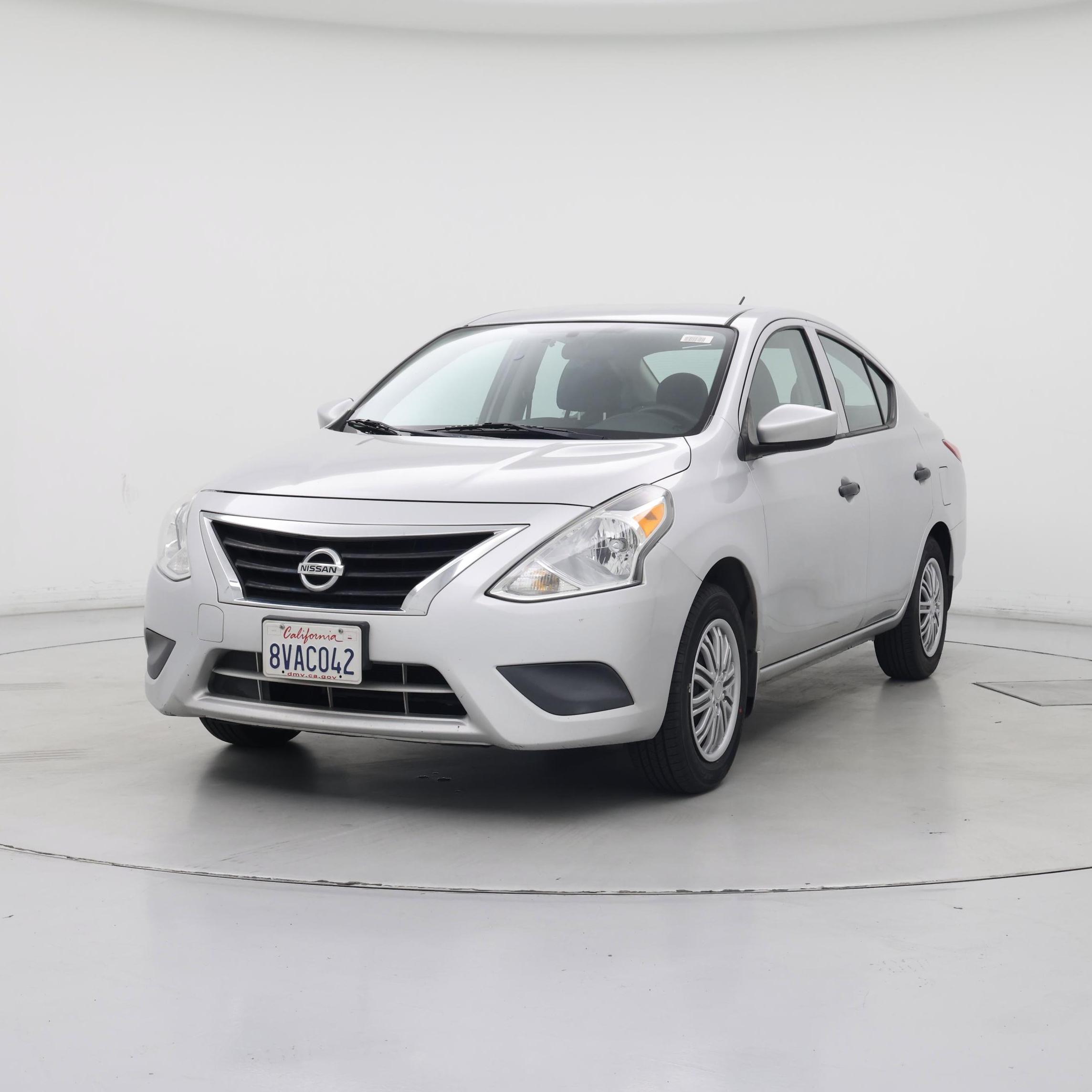 Thumbnail: 2018 Nissan Versa - 4