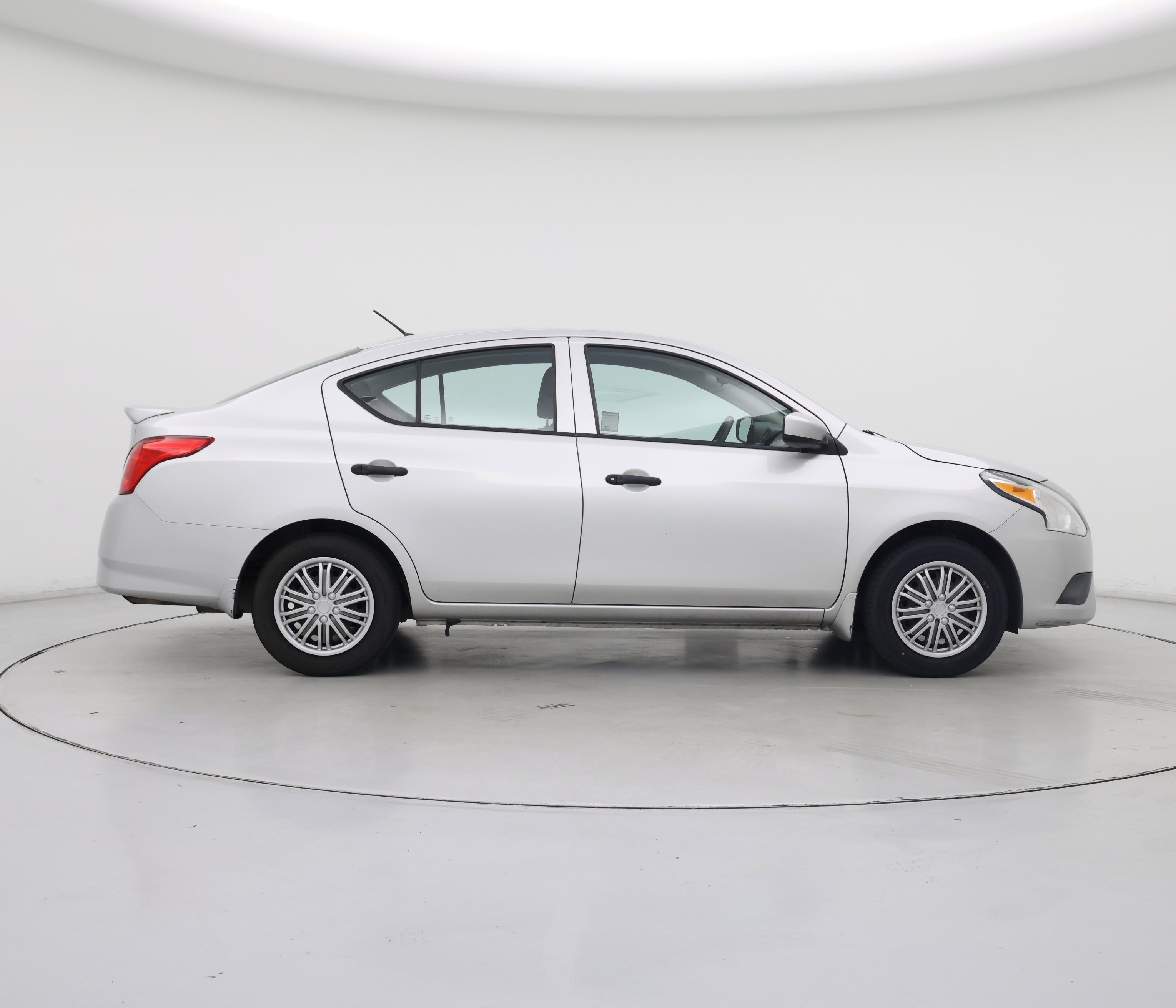 Thumbnail: 2018 Nissan Versa - 7