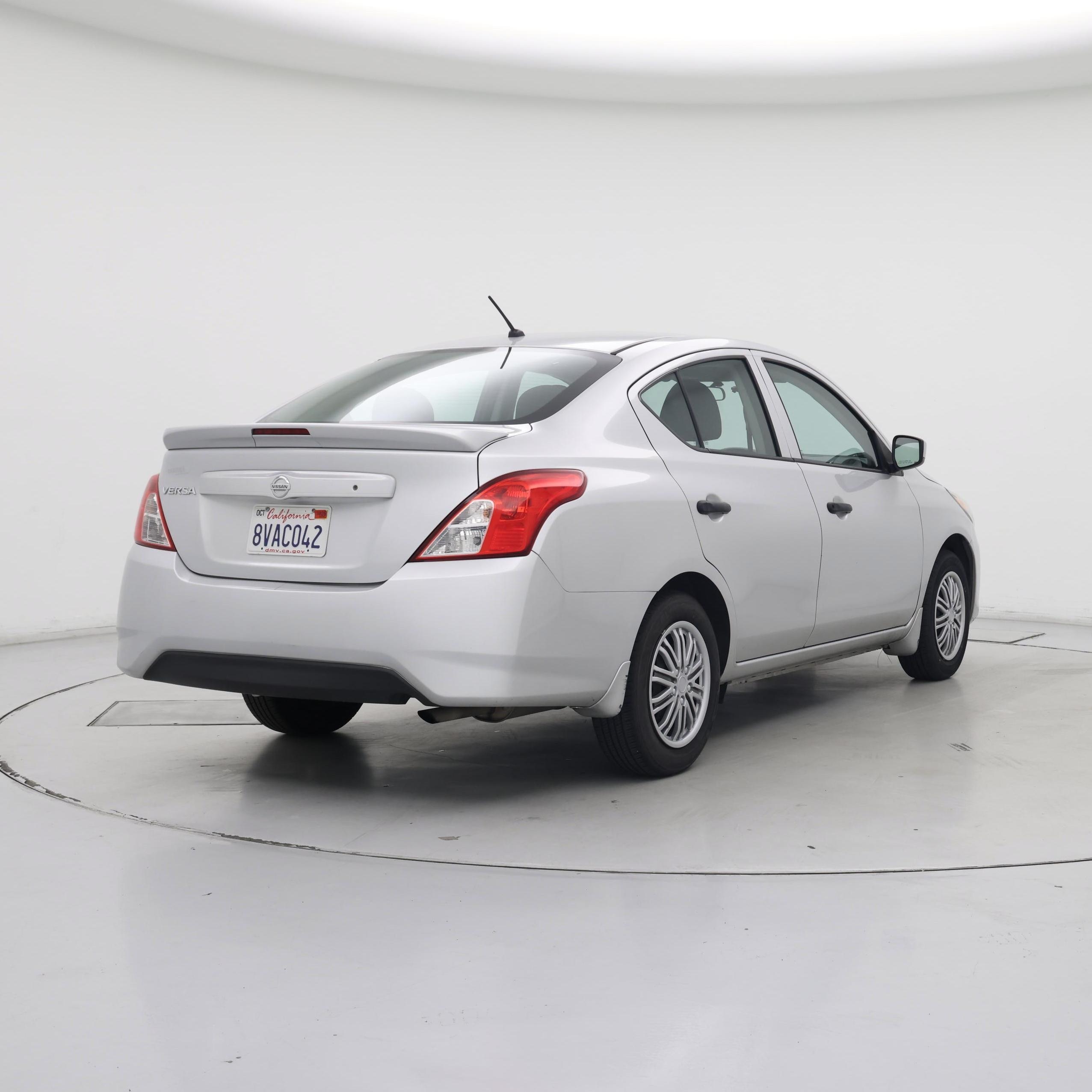 Thumbnail: 2018 Nissan Versa - 8