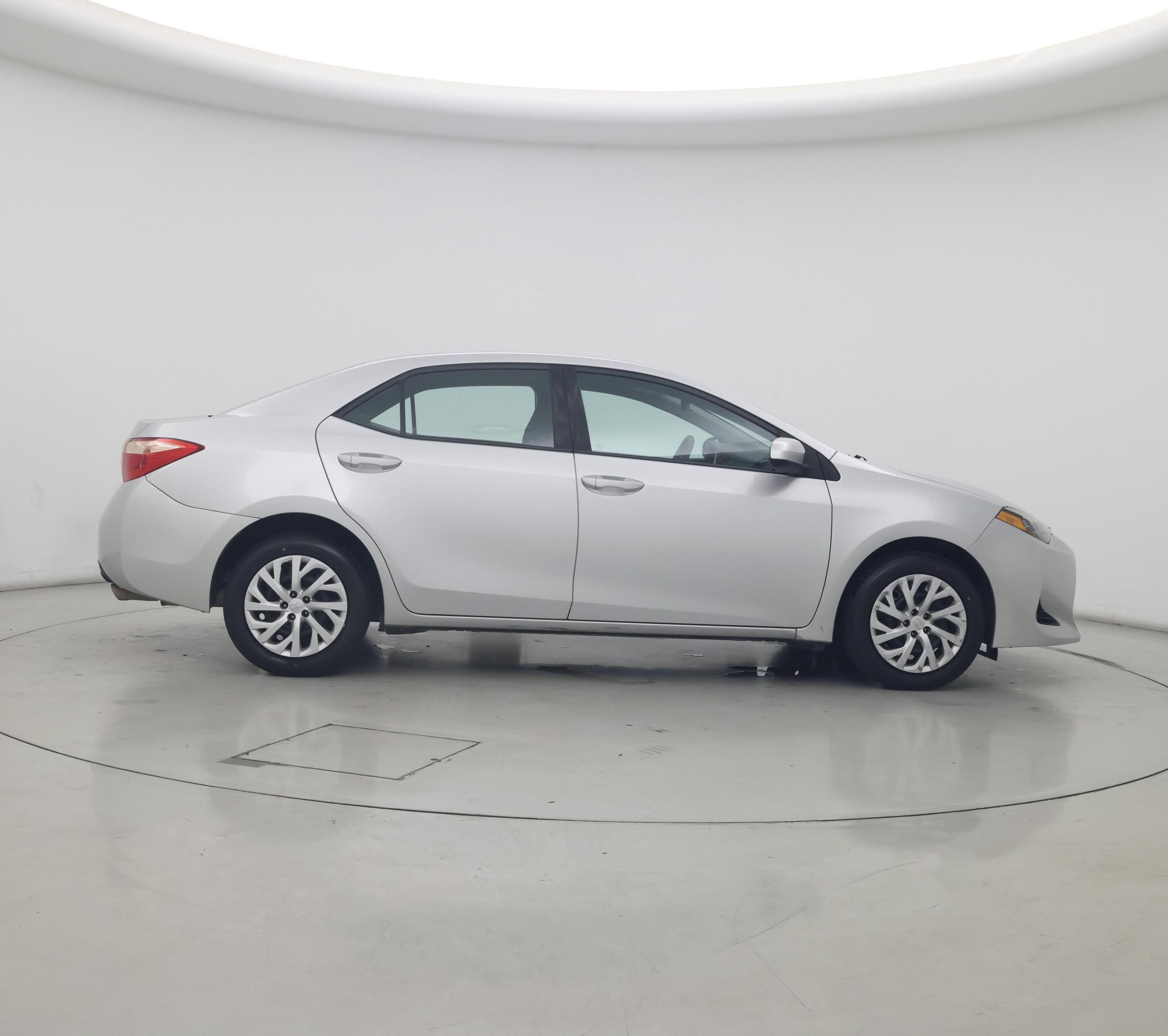 Thumbnail: 2018 Toyota Corolla - 7