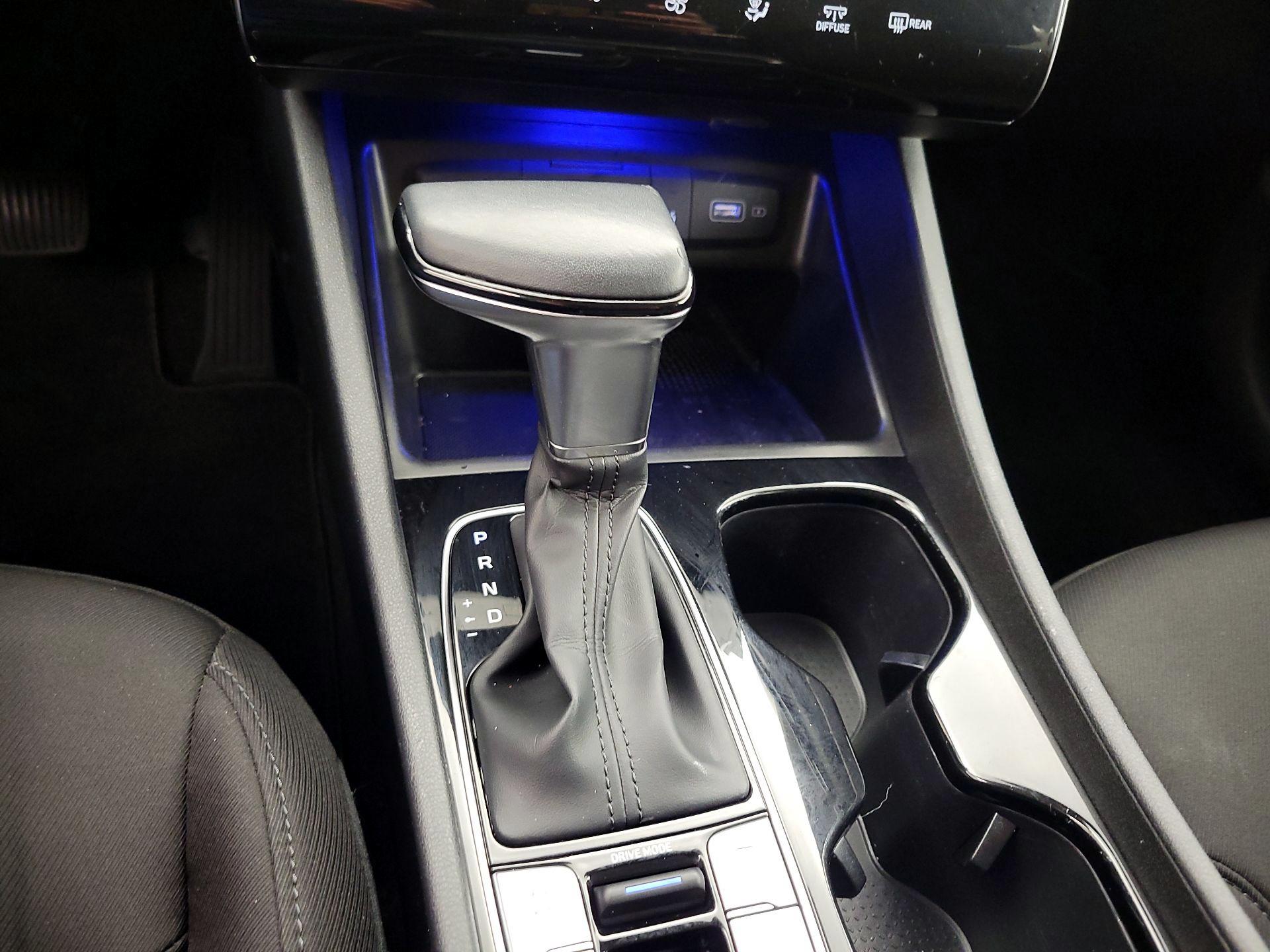 Thumbnail: 2022 Hyundai Tucson - 17