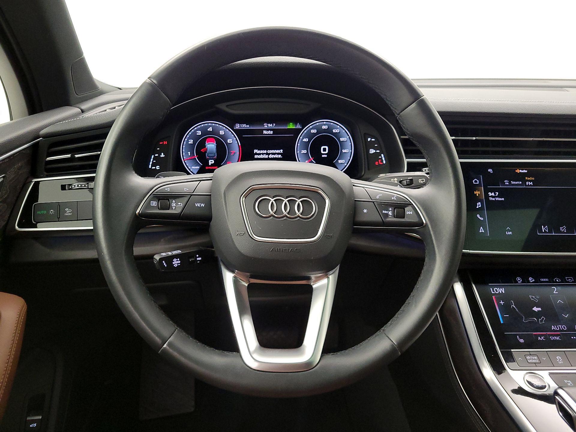 Thumbnail: 2023 Audi Q7 - 10
