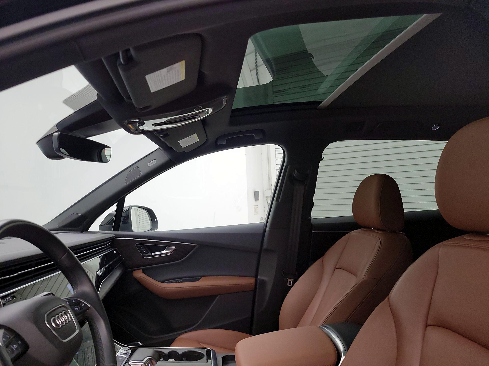 Thumbnail: 2023 Audi Q7 - 19