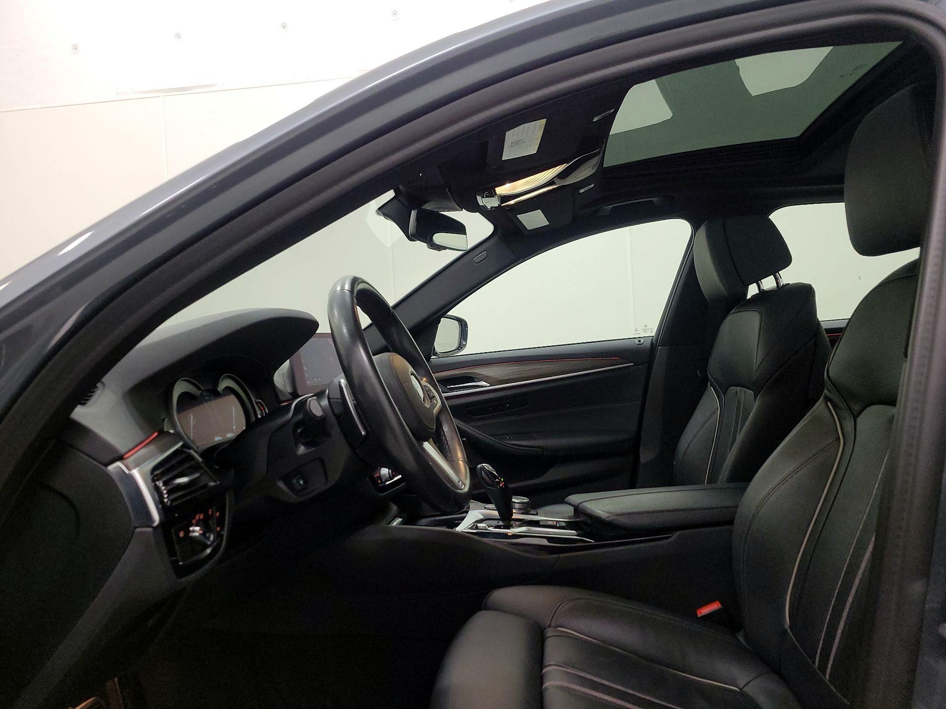 Thumbnail: 2019 BMW 5 Series - 20