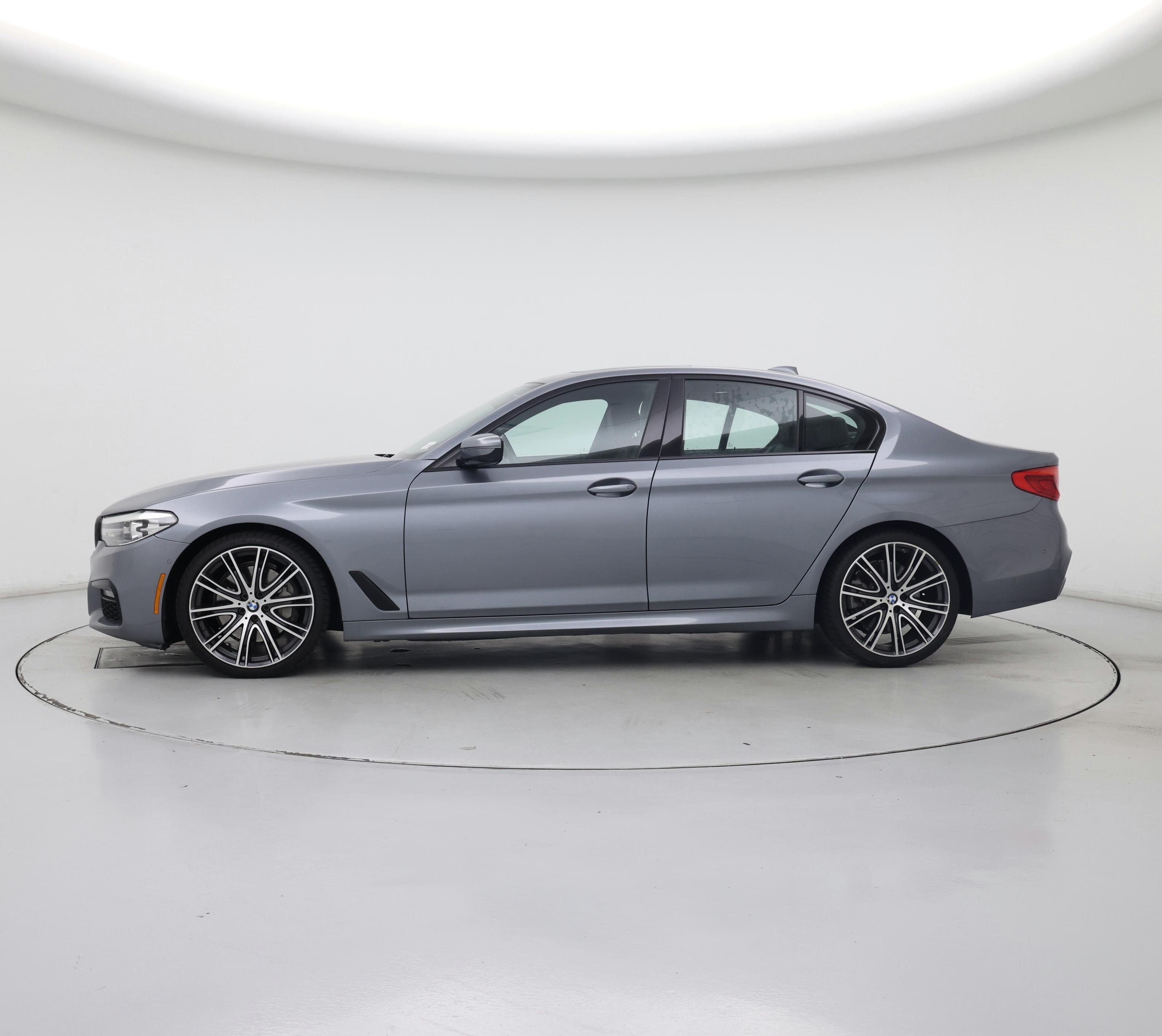 Thumbnail: 2019 BMW 5 Series - 3