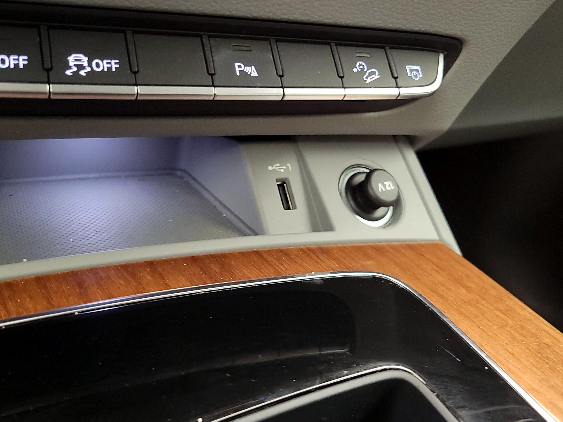 Thumbnail: 2023 Audi Q5 - 19