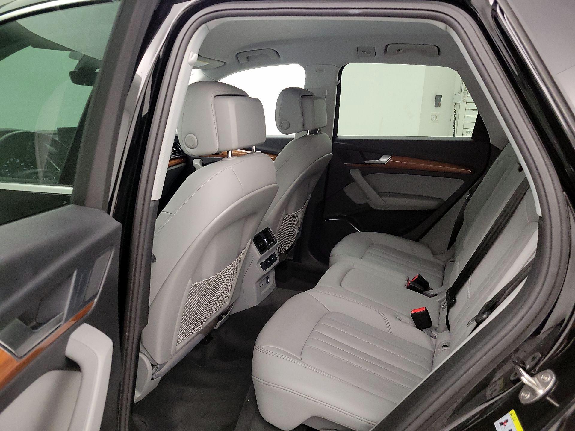 Thumbnail: 2023 Audi Q5 - 20