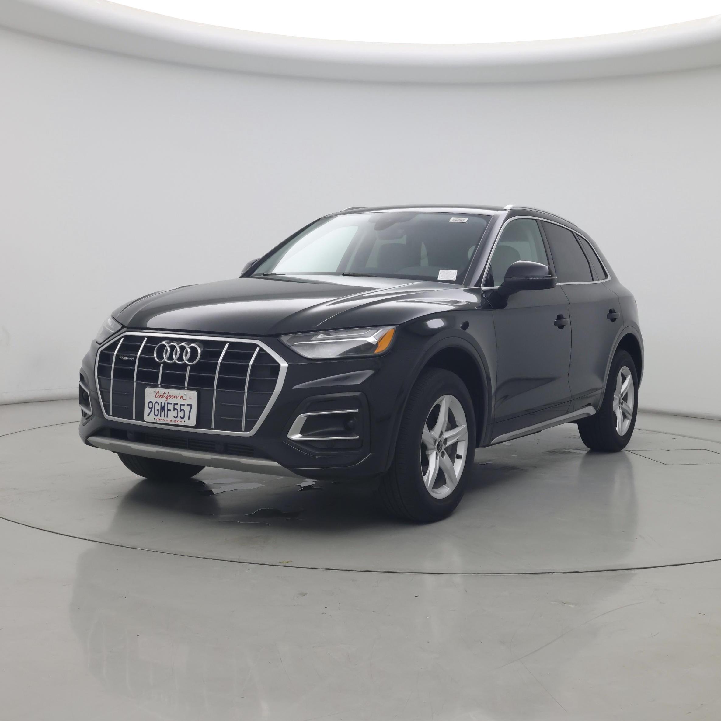 Thumbnail: 2023 Audi Q5 - 4
