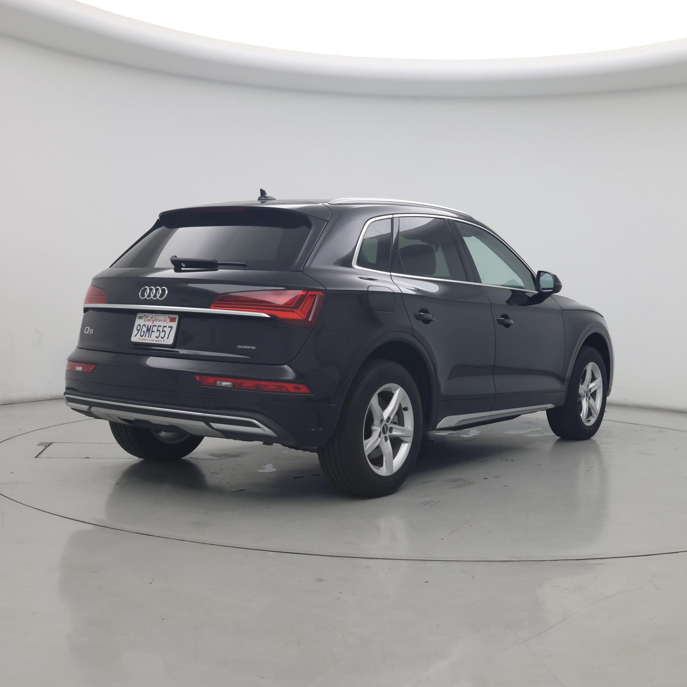 Thumbnail: 2023 Audi Q5 - 8