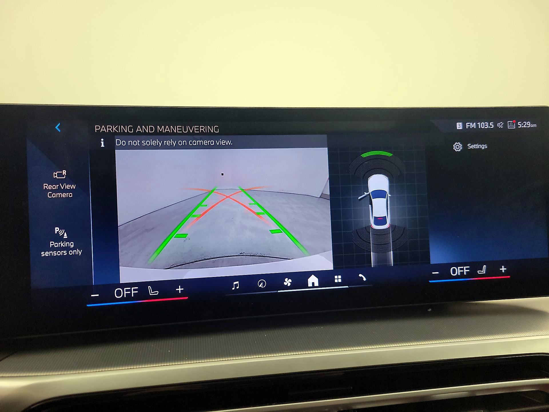 Thumbnail: 2024 BMW i4 - 15